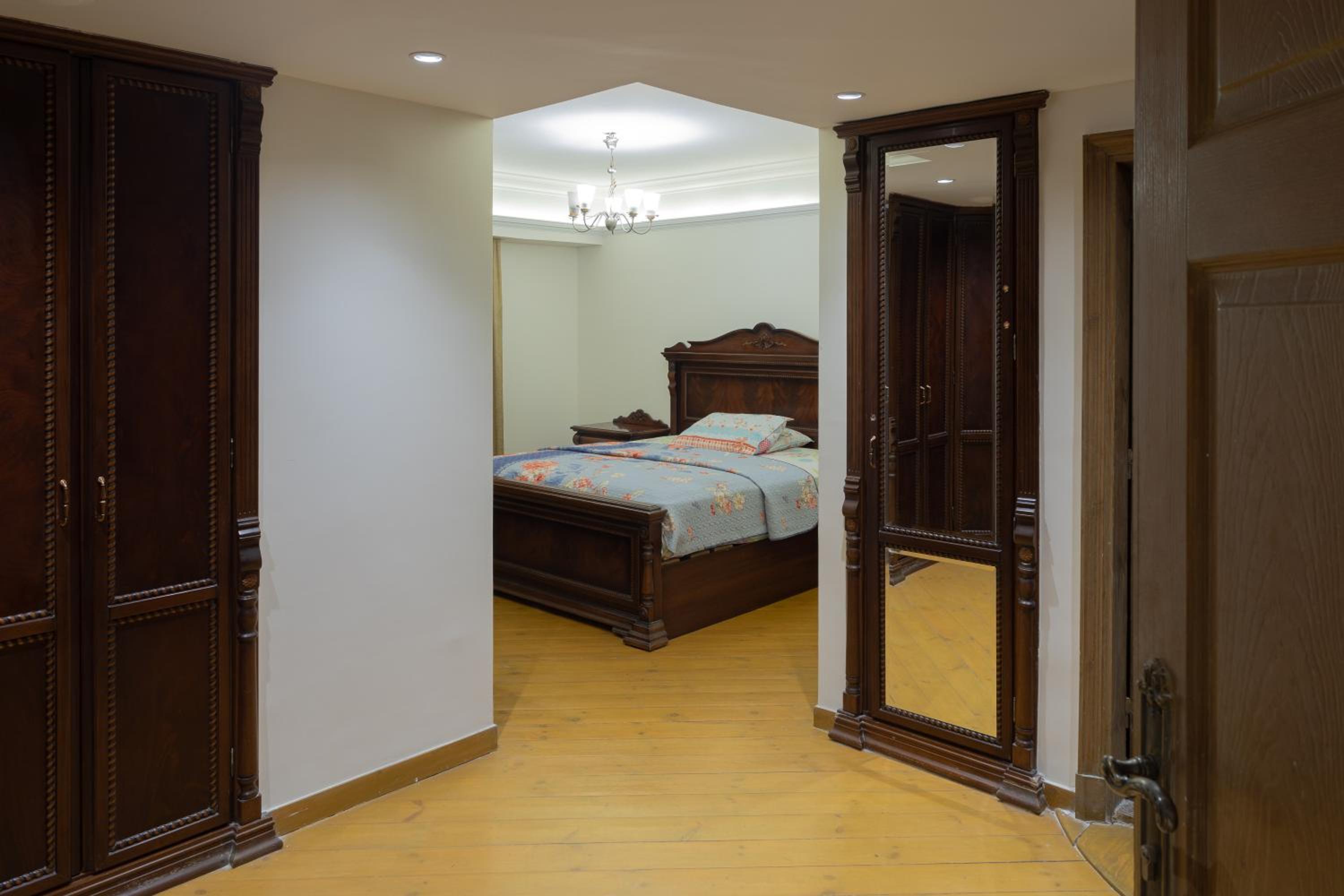 Spacious 3 BR Apartment Dokki