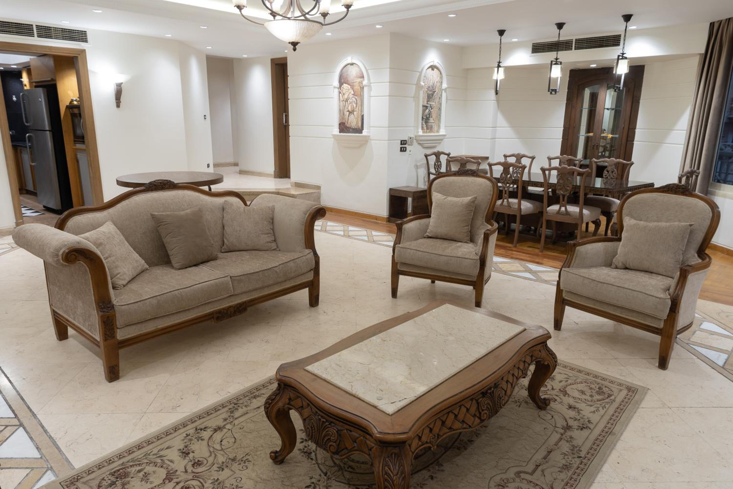 Spacious 3 BR Apartment Dokki
