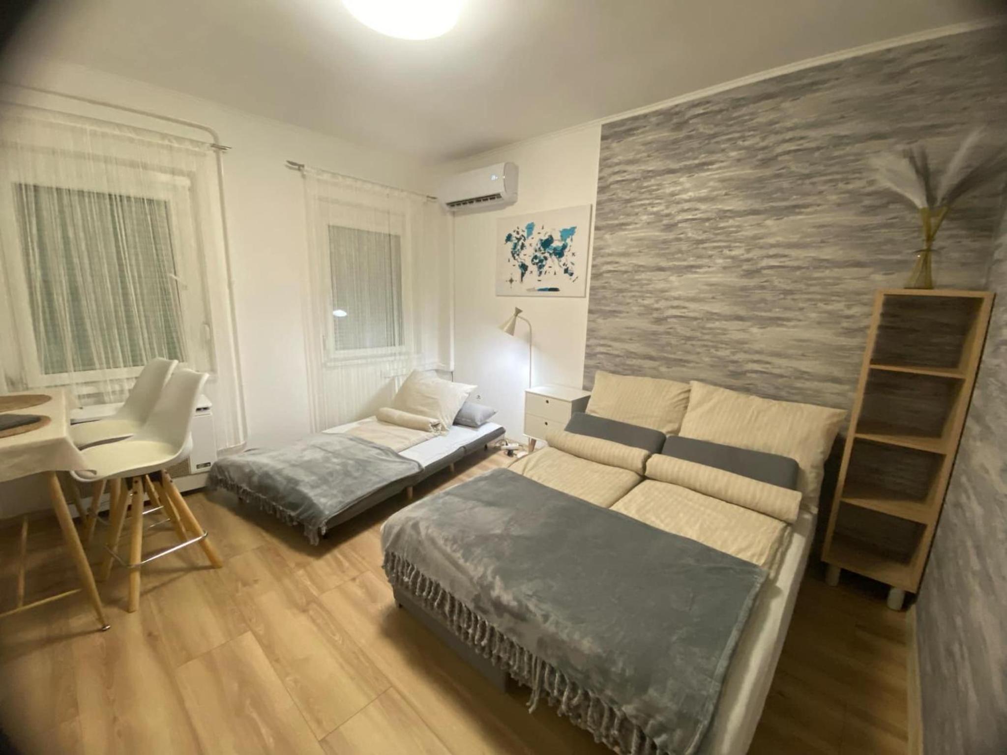Szeged Sunshine Apartman view 3