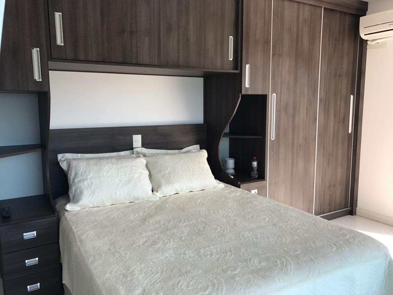 Cód 113 - Apartamento vista para o mar