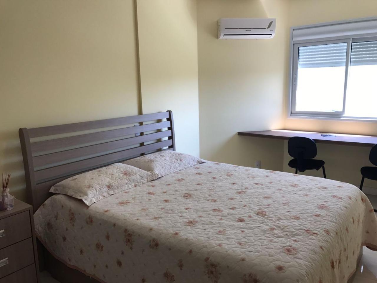 Cód 113 - Apartamento vista para o mar