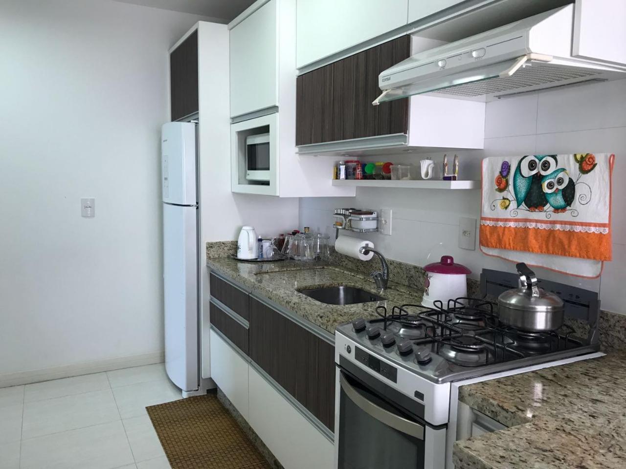 Cód 113 - Apartamento vista para o mar