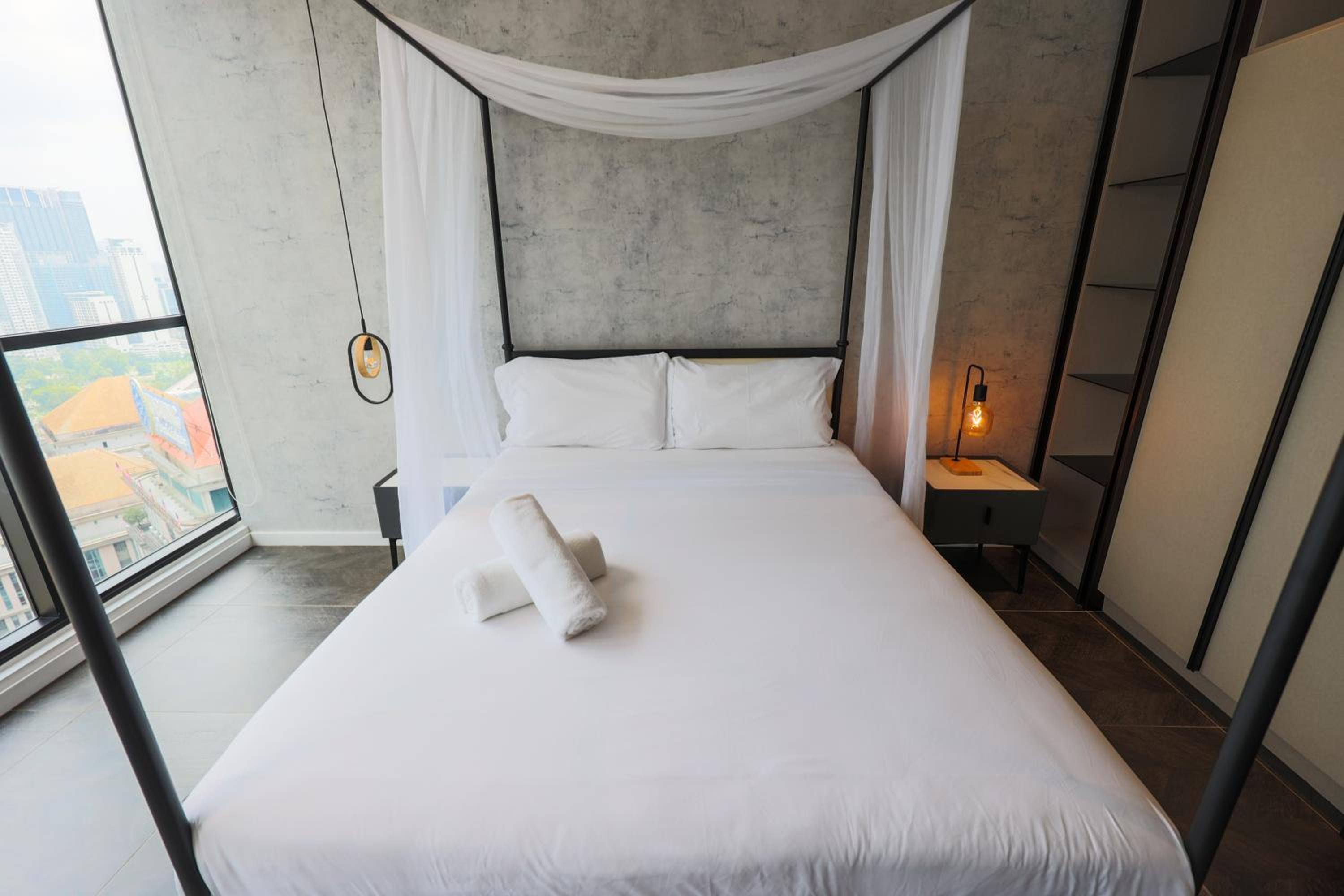 Scarletz Suites KLCC by GB