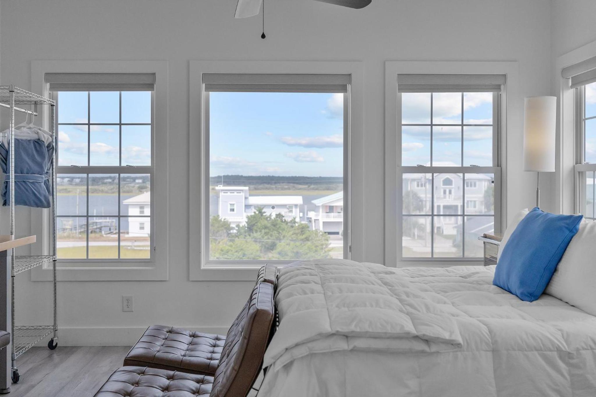 Guest House Topsail view 3