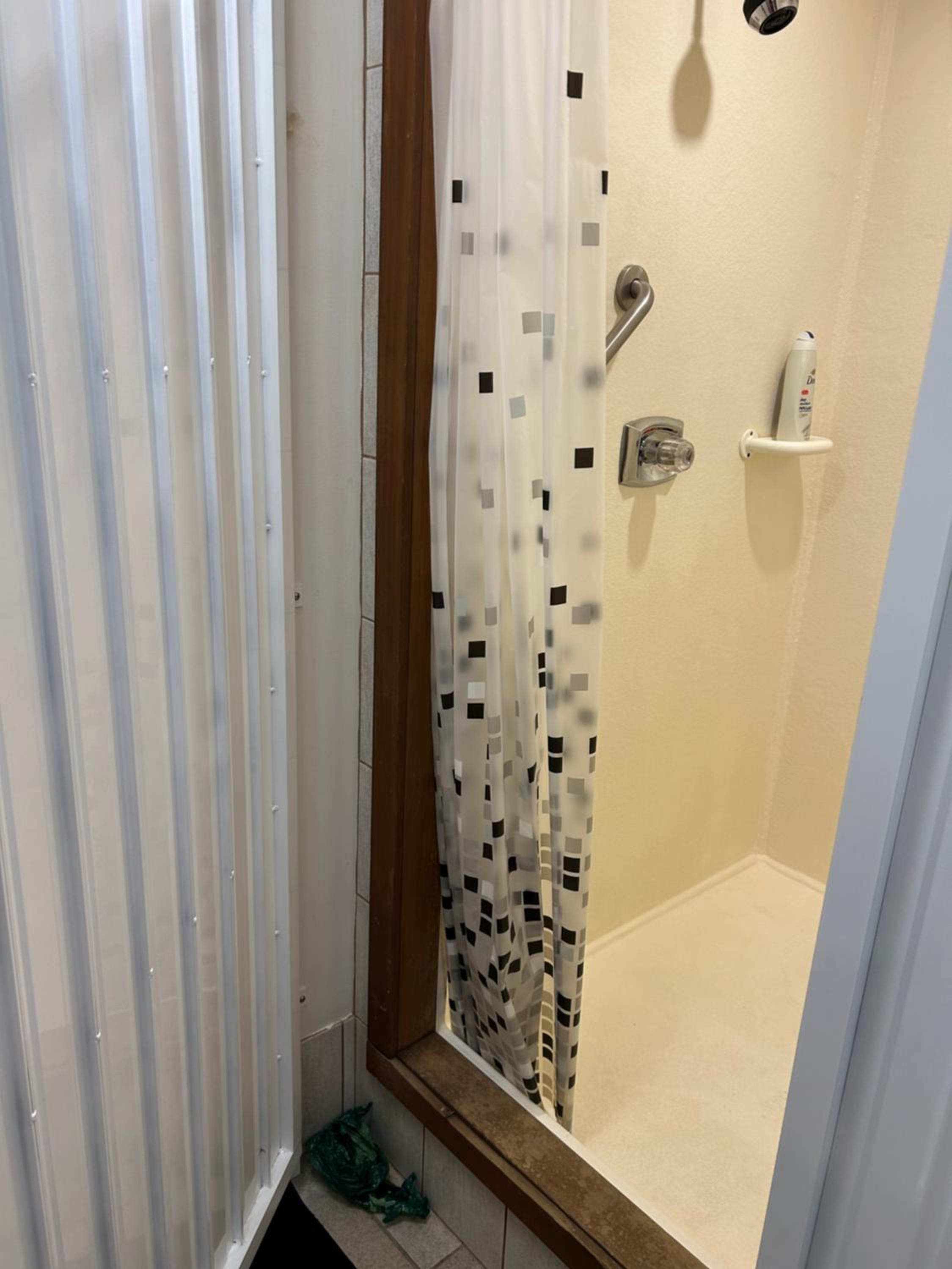 Private Bedroom, Bathroom, Shared Outdoor Pool, Hot Tub