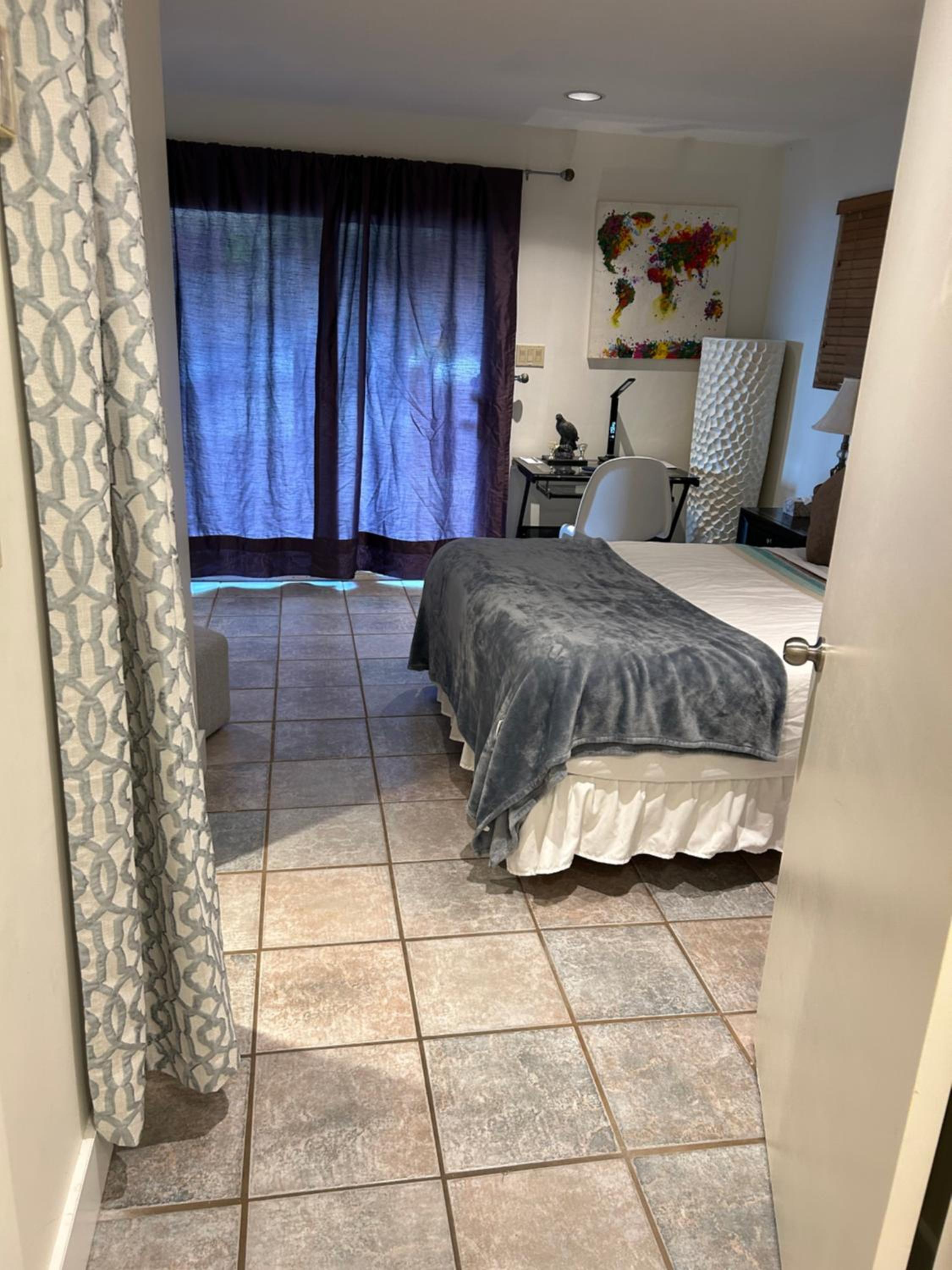 Private Bedroom, Bathroom, Shared Outdoor Pool, Hot Tub