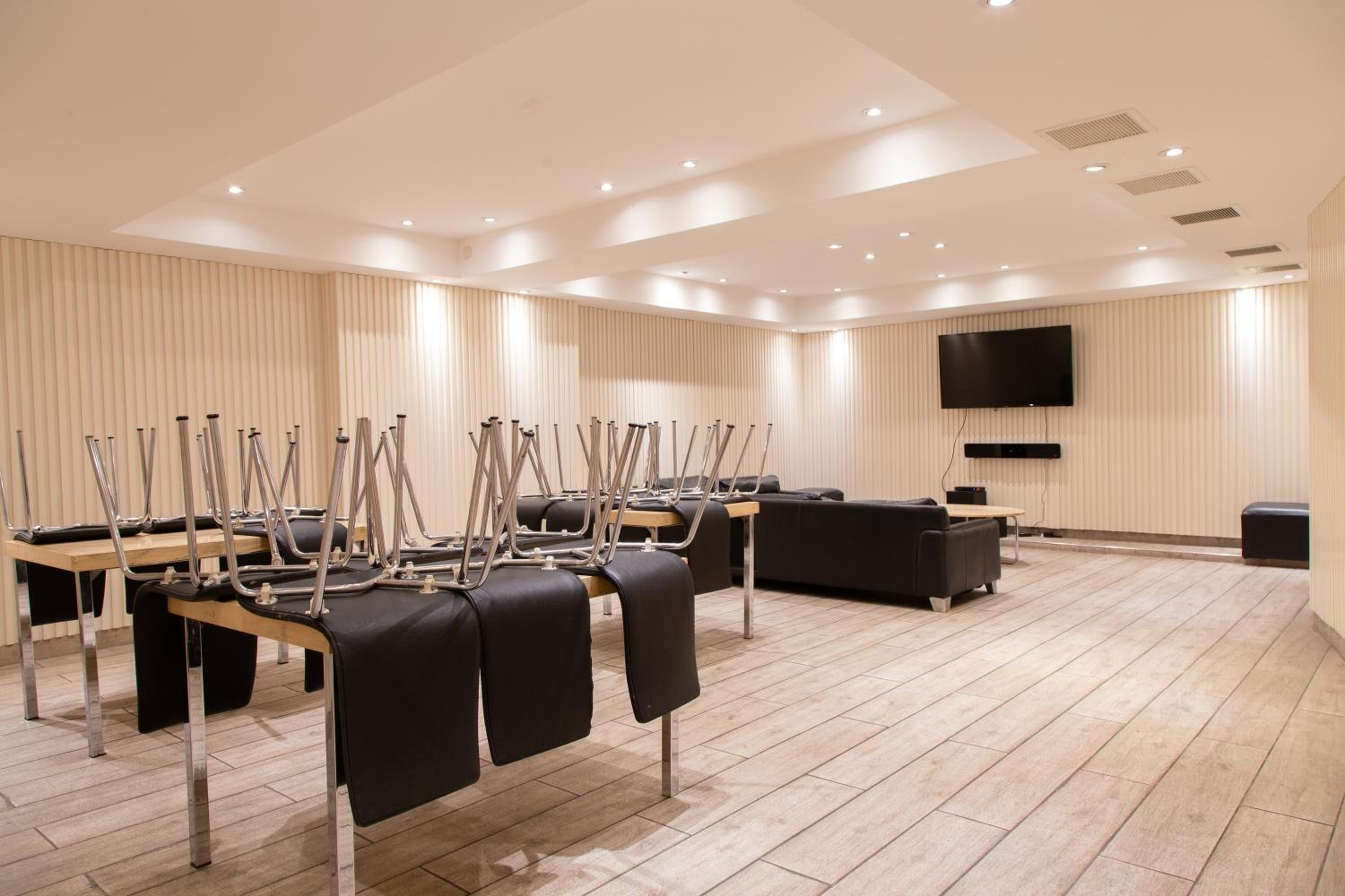 meeting & event spaces