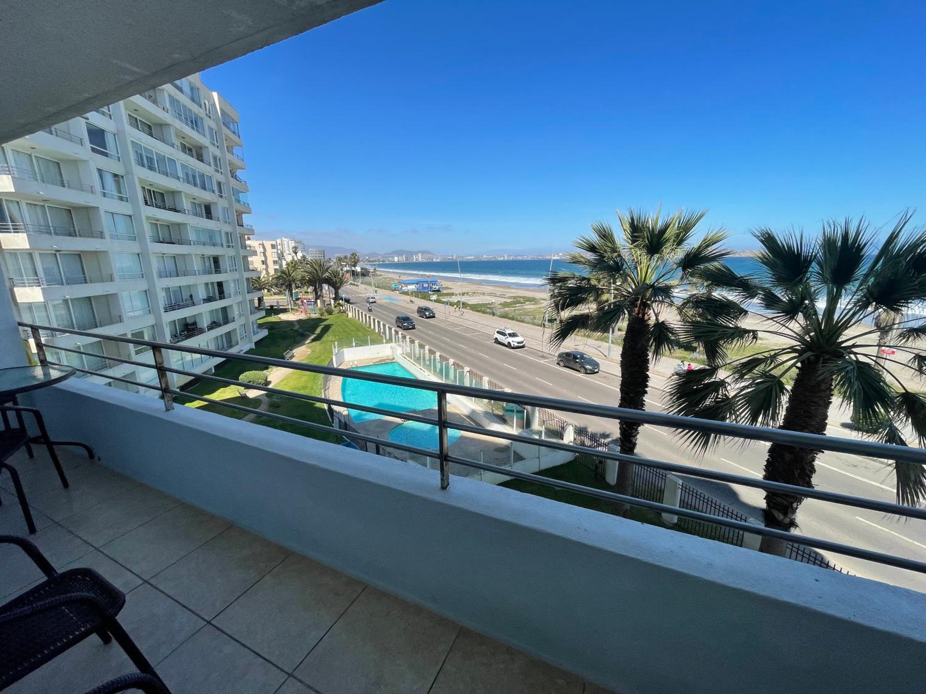 Frente a la Playa Condominio Mar Serena
