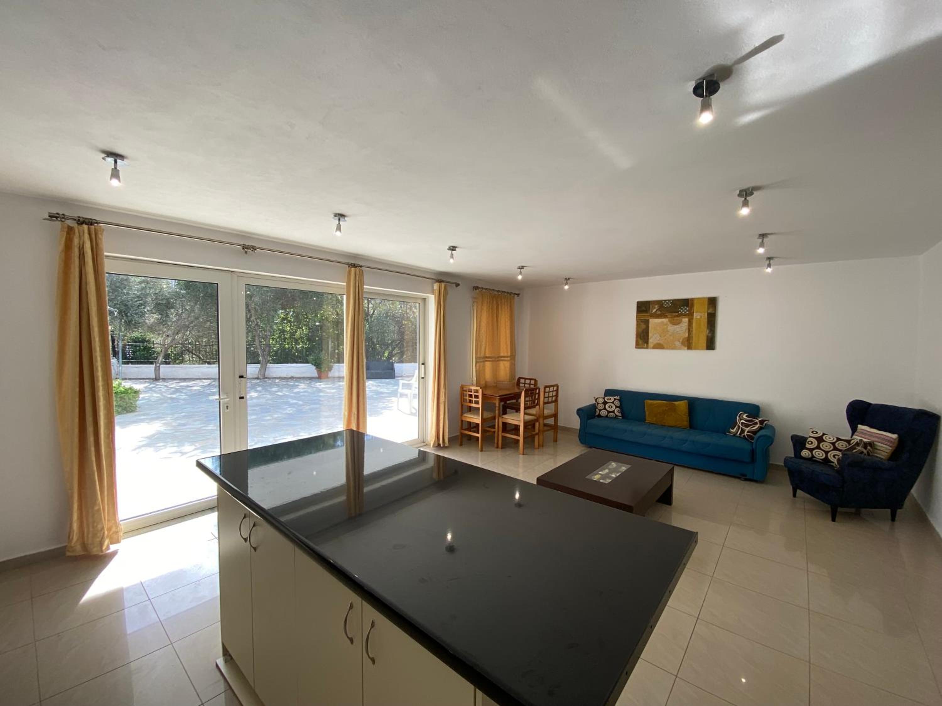 Villa Karras