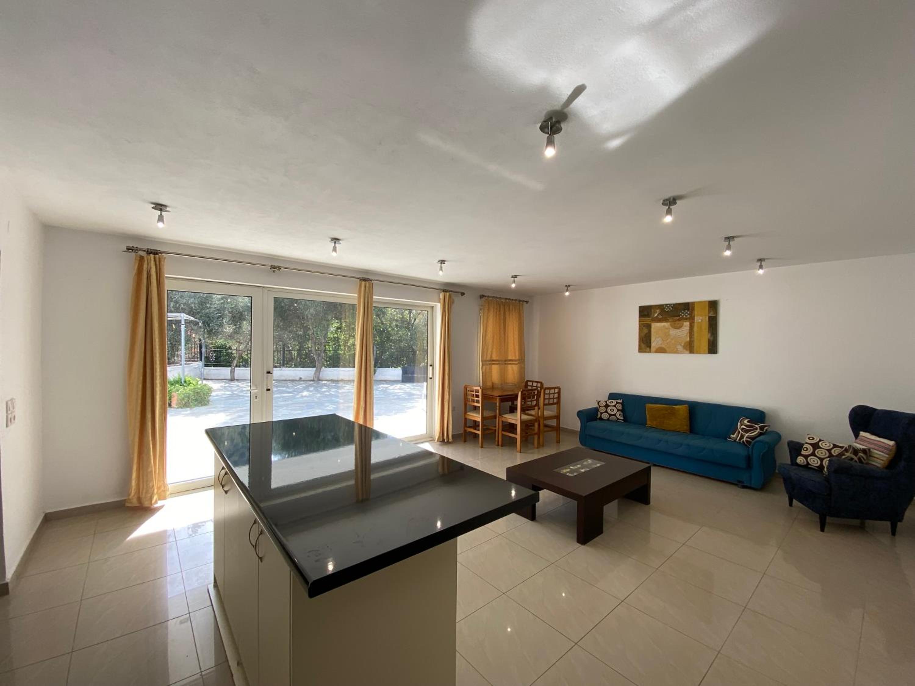 Villa Karras