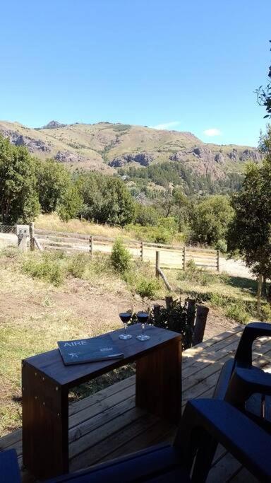 Cabaña con Parrilla y VISTA a la Montaña