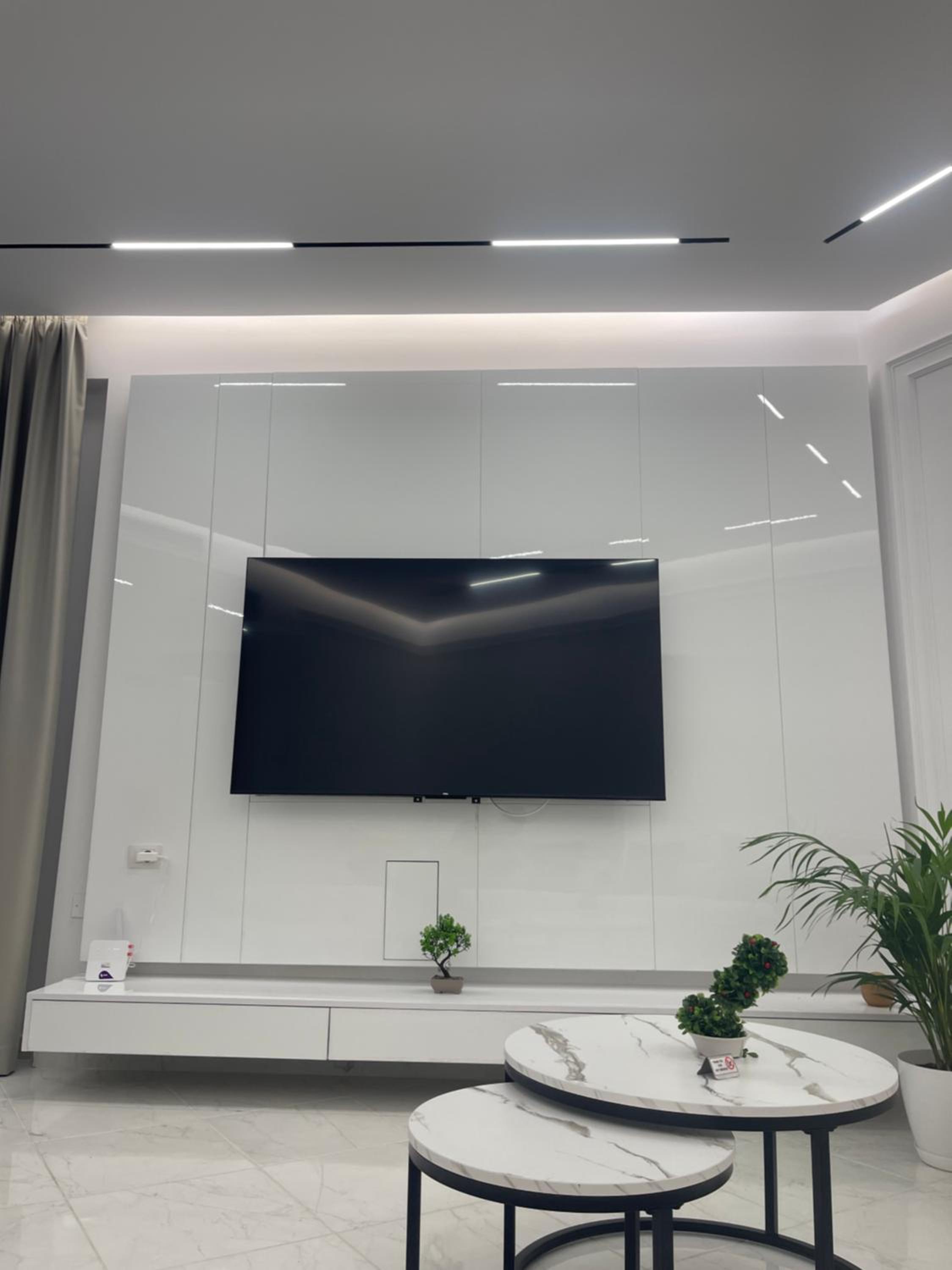 Cahani Suite