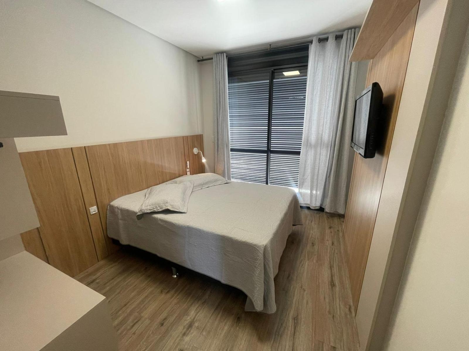 cód 141 - Apartamento térreo, com SPA