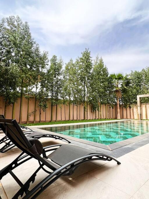 Villa Saphir - Pool - Garden view 5