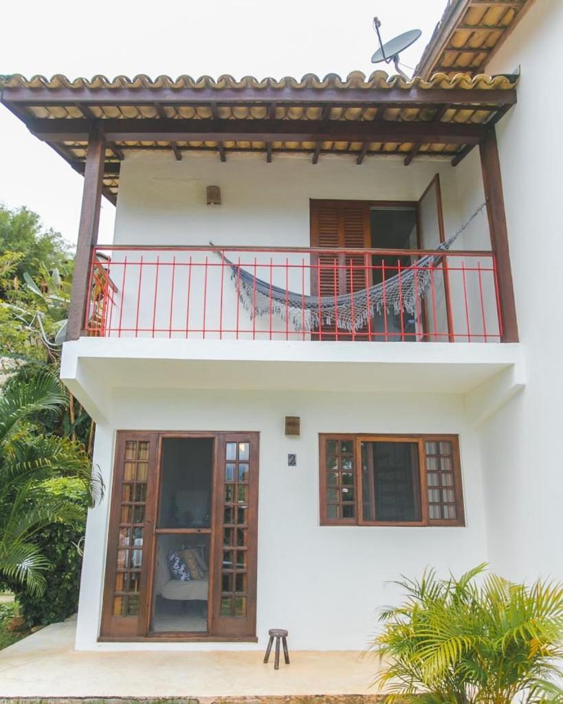 Casas Baepi em condomínio a 300m da praia
