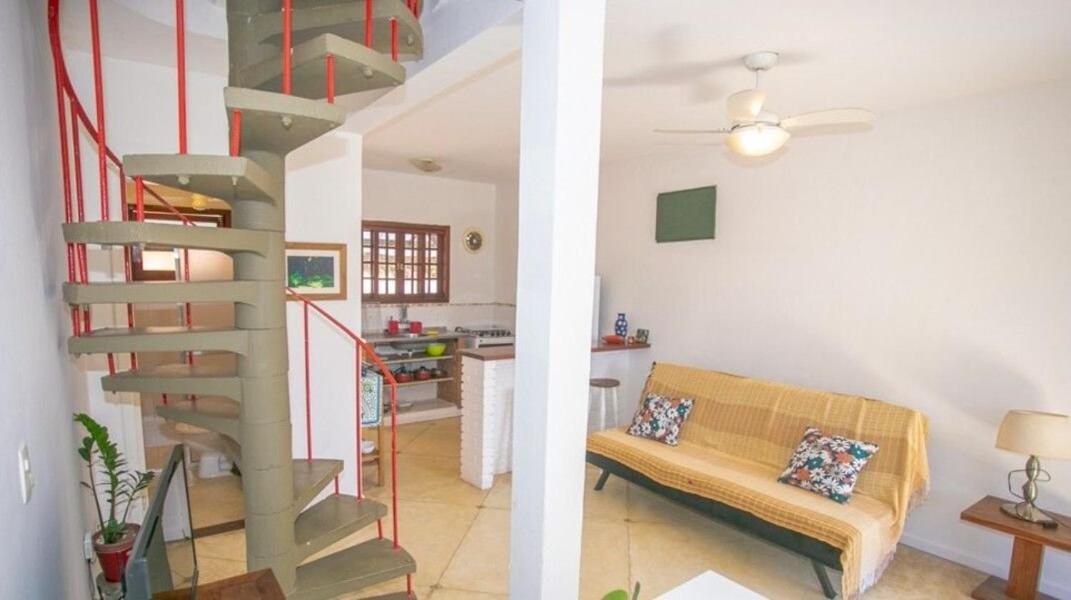 Casas Baepi em condomínio a 300m da praia