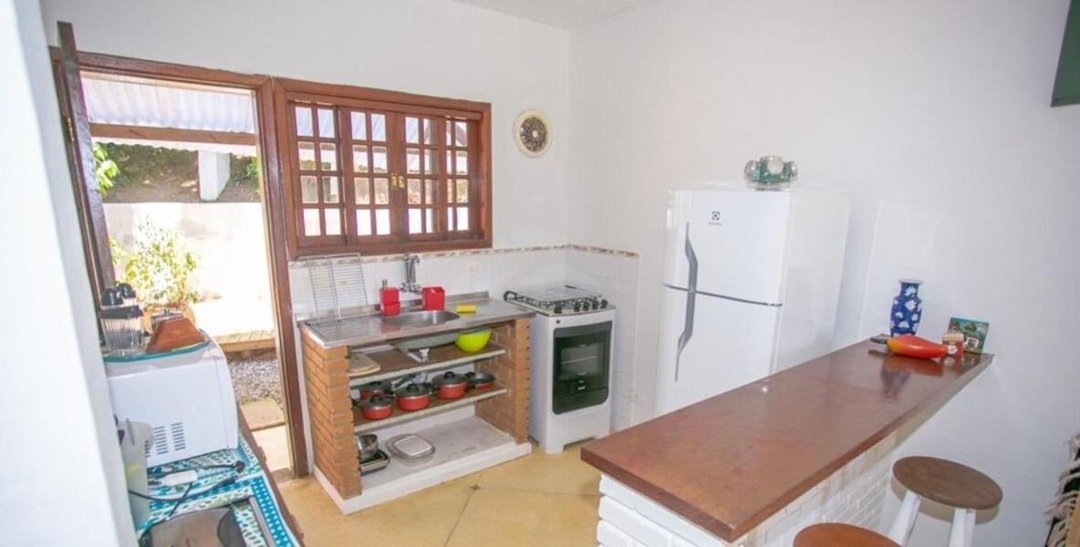 Casas Baepi em condomínio a 300m da praia