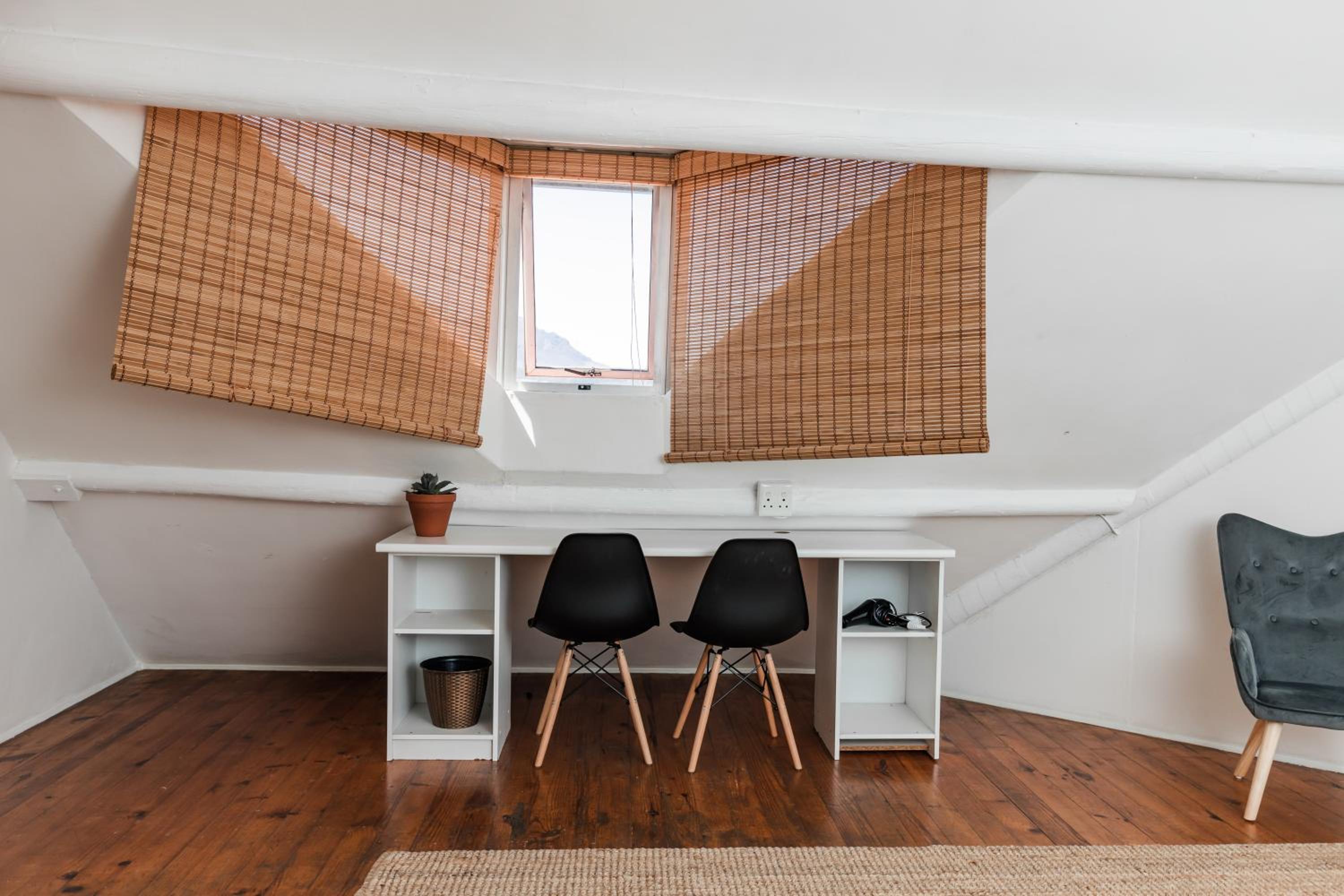Silvertree Collective Spacious Central Apartment