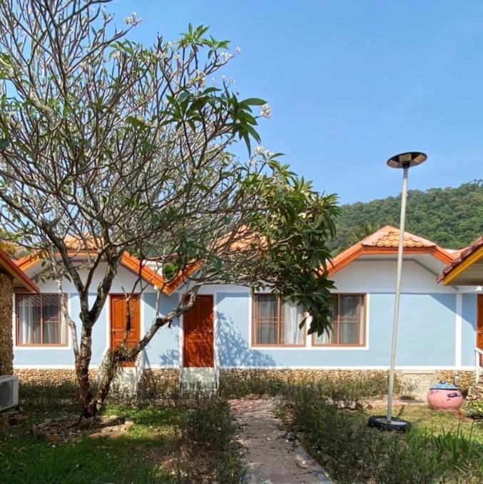 Koh Chang Resort