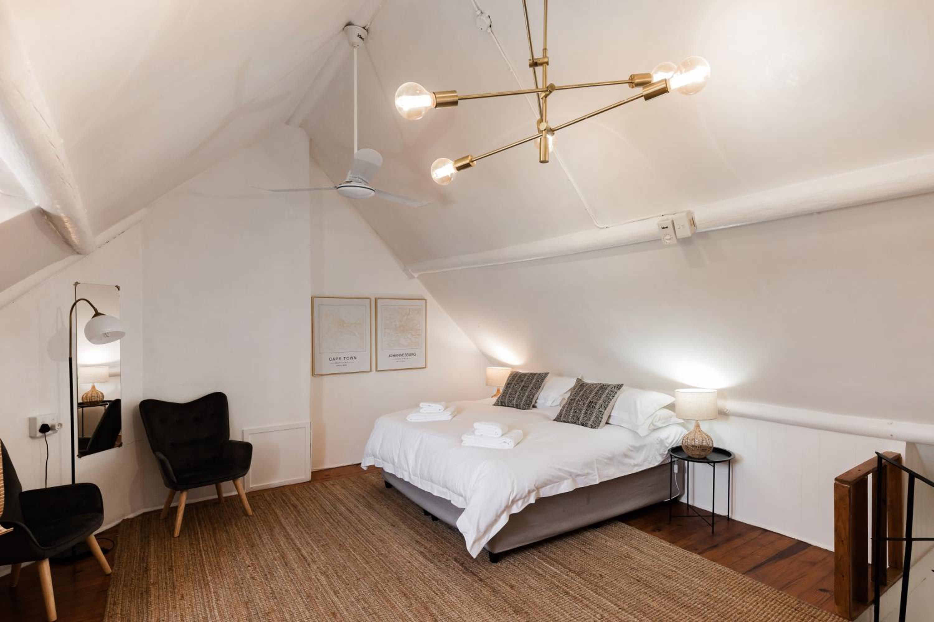 Silvertree Collective Spacious Central Apartment