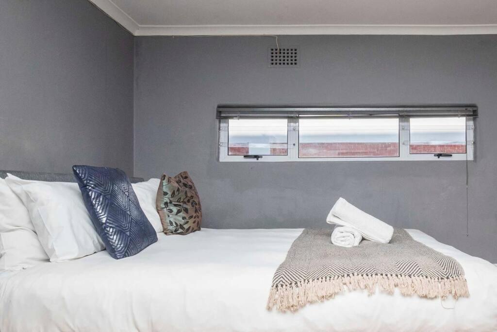 Simple Studio in Sea Point