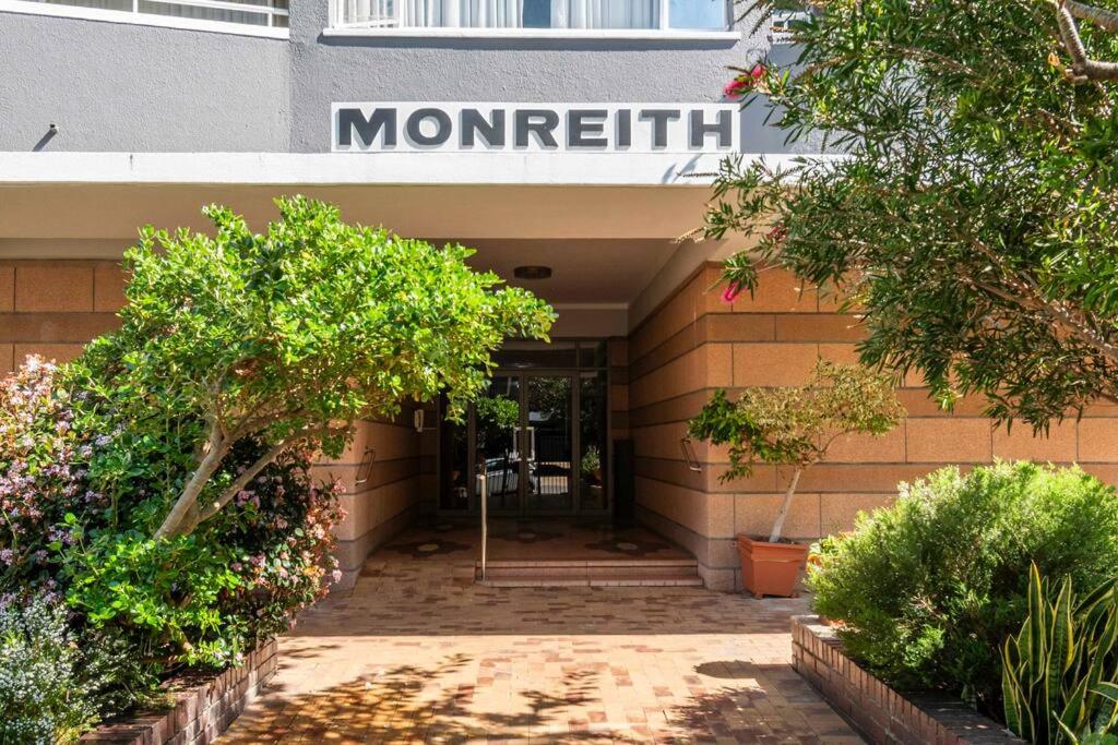 Simple Studio in Sea Point