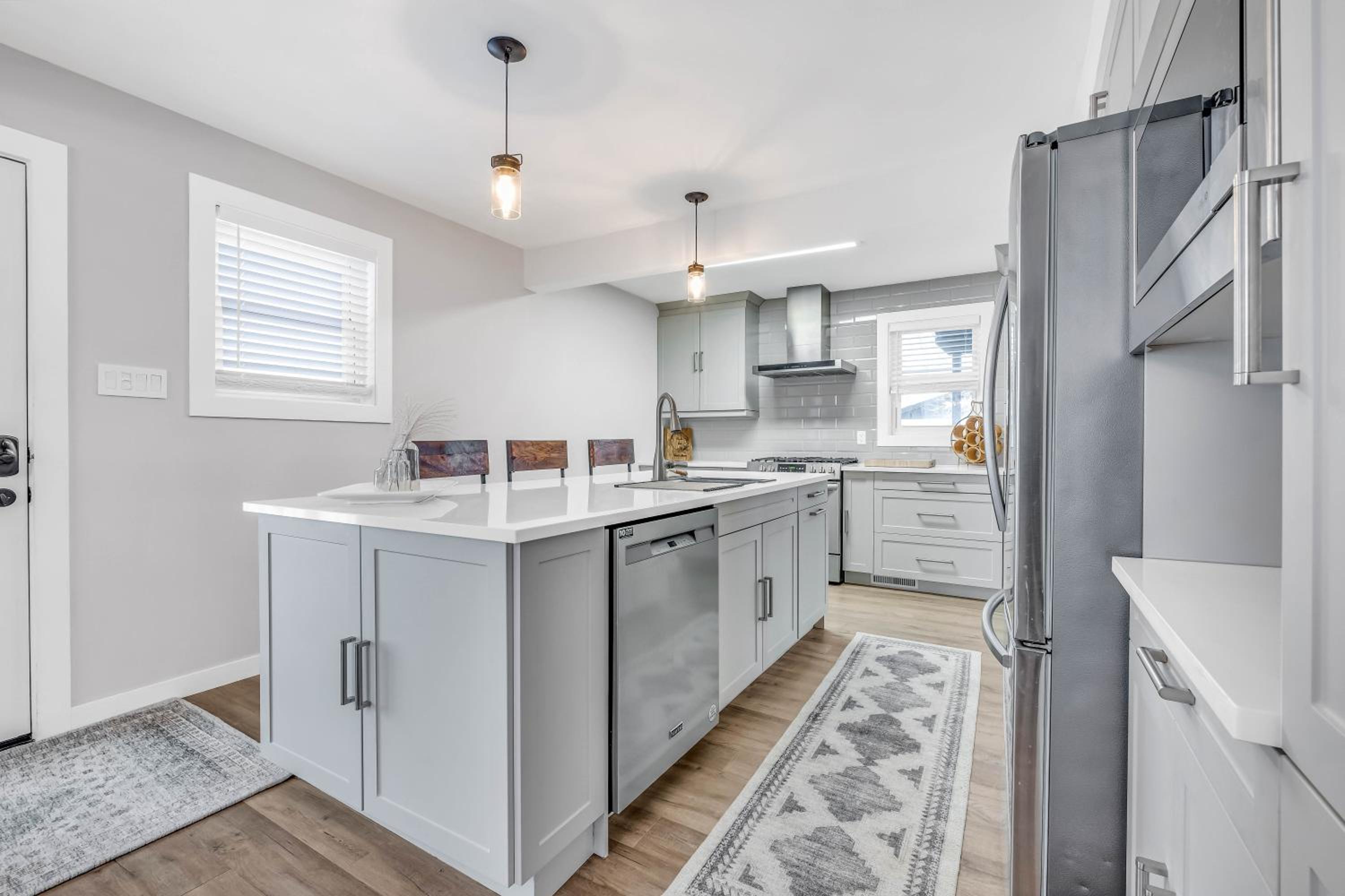 Cornwall Vacations - Cozy 4 Bedroom Home in Cornwall - Property Image 2