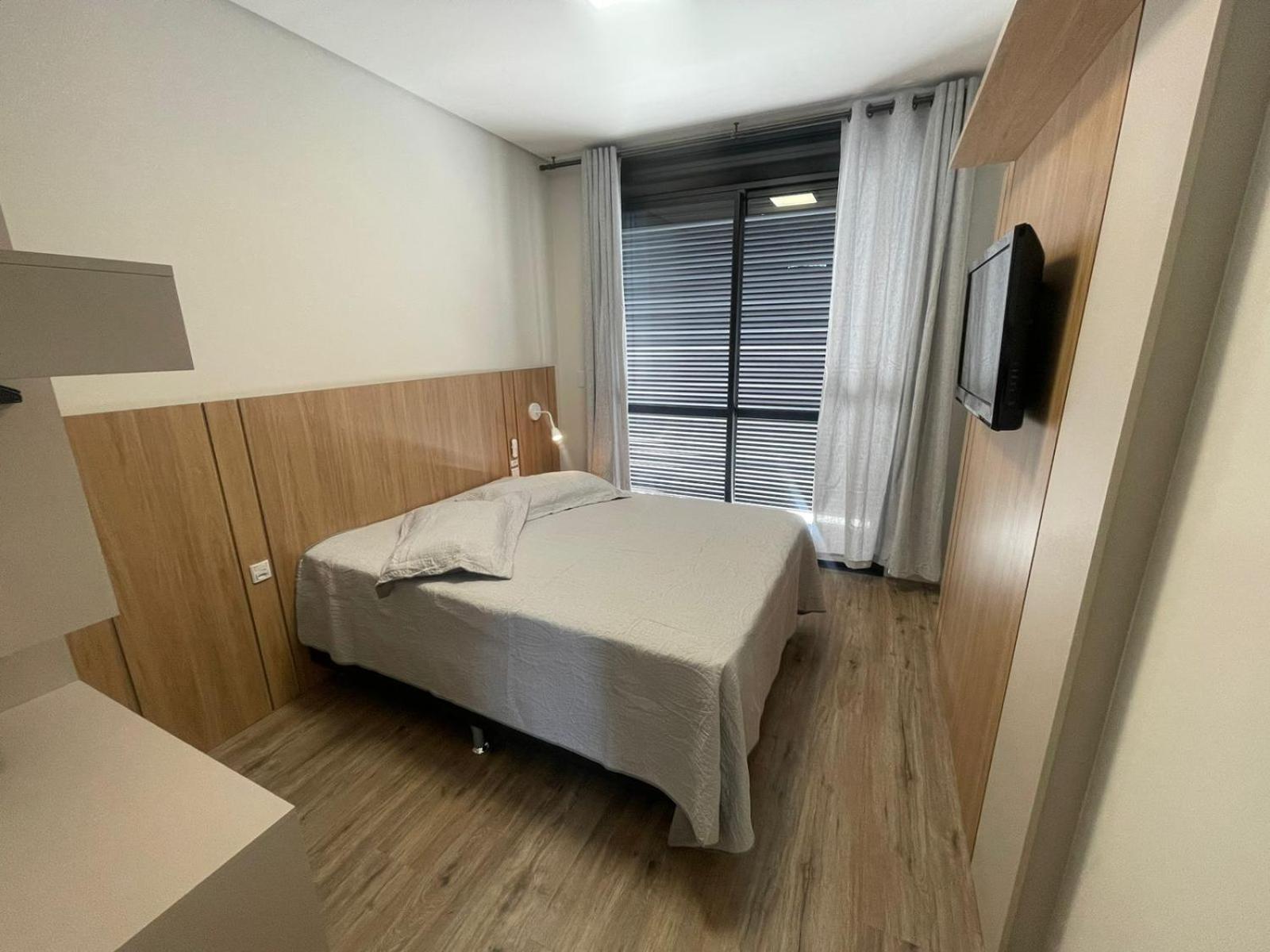 cód 141 - Apartamento térreo, com SPA