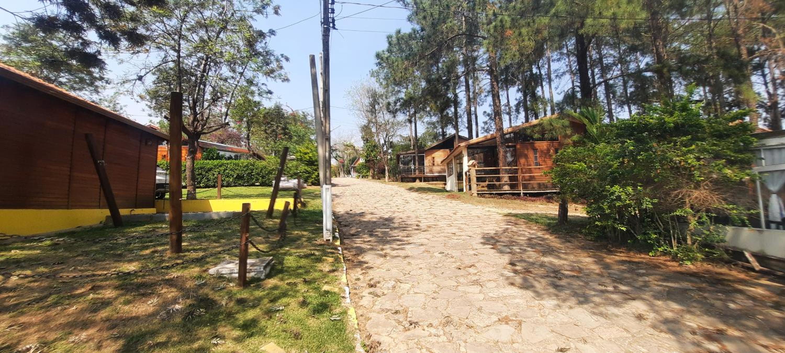 Venda ou Locação Chalé Térreo Camping Carrion ITÚ!!