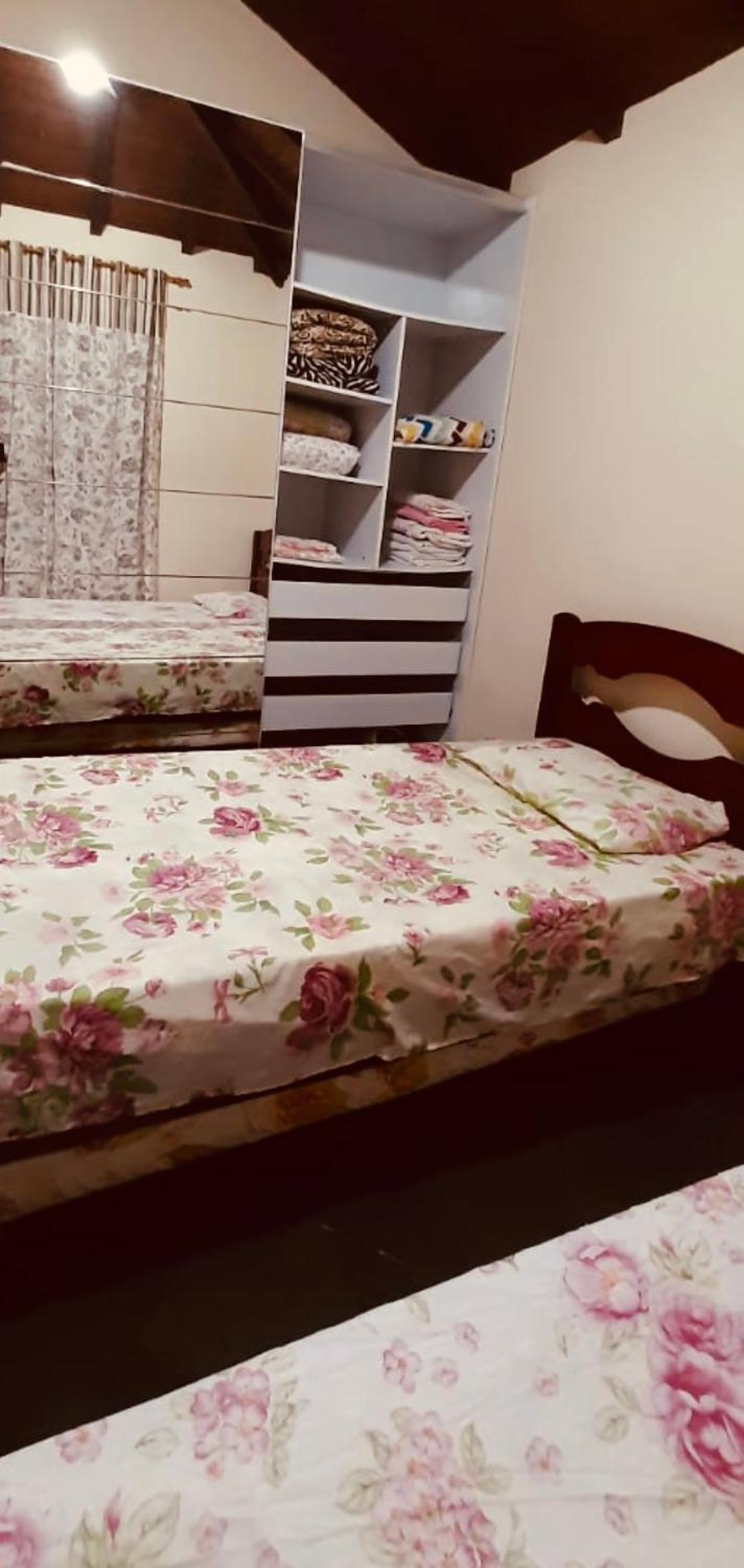 Casa 3 Quartos com Espaço Gourmet - Bairro Ferradura