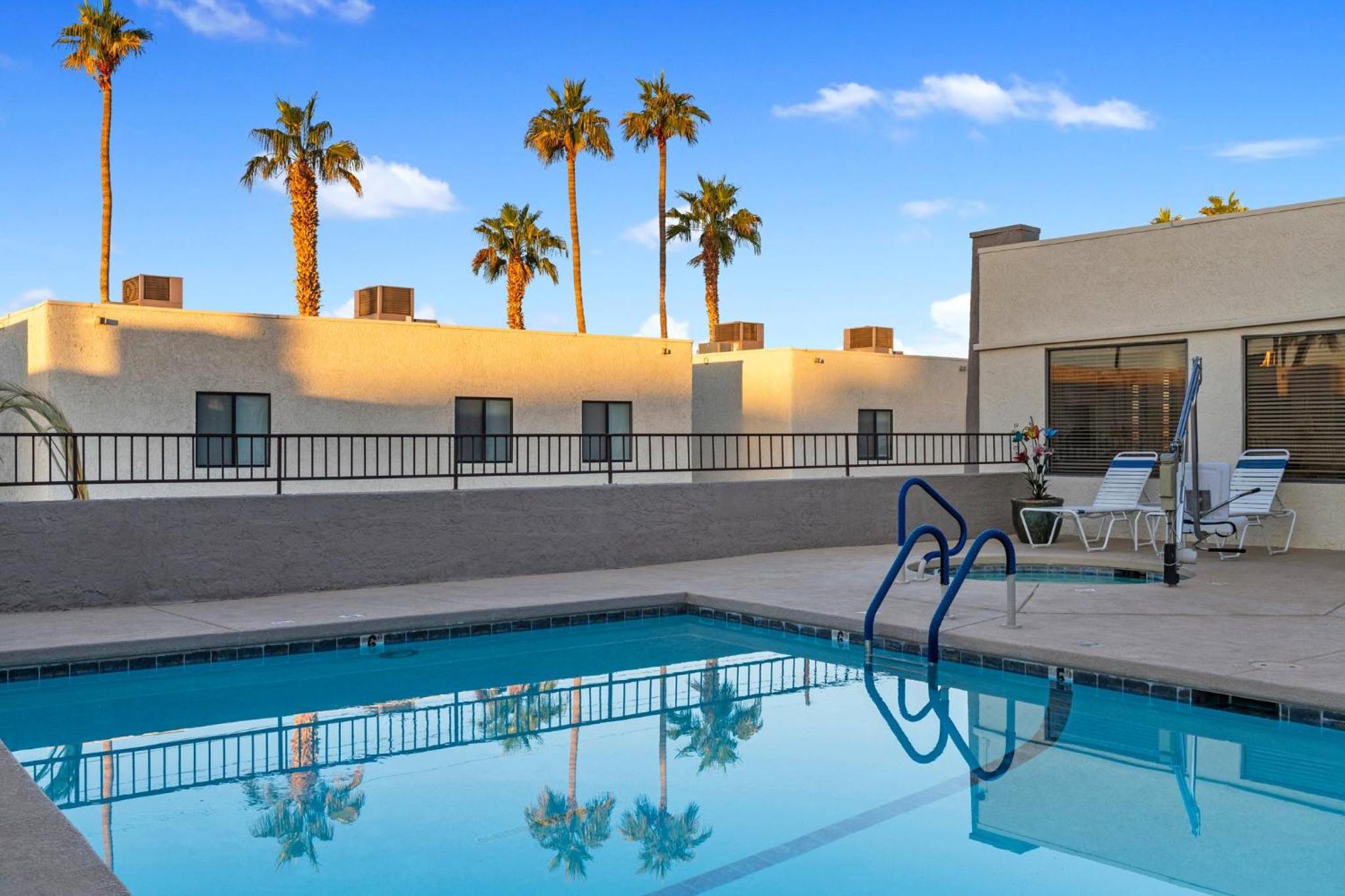 Lake Havasu City Vacations - WorldMark Havasu Dunes - Property Image 2