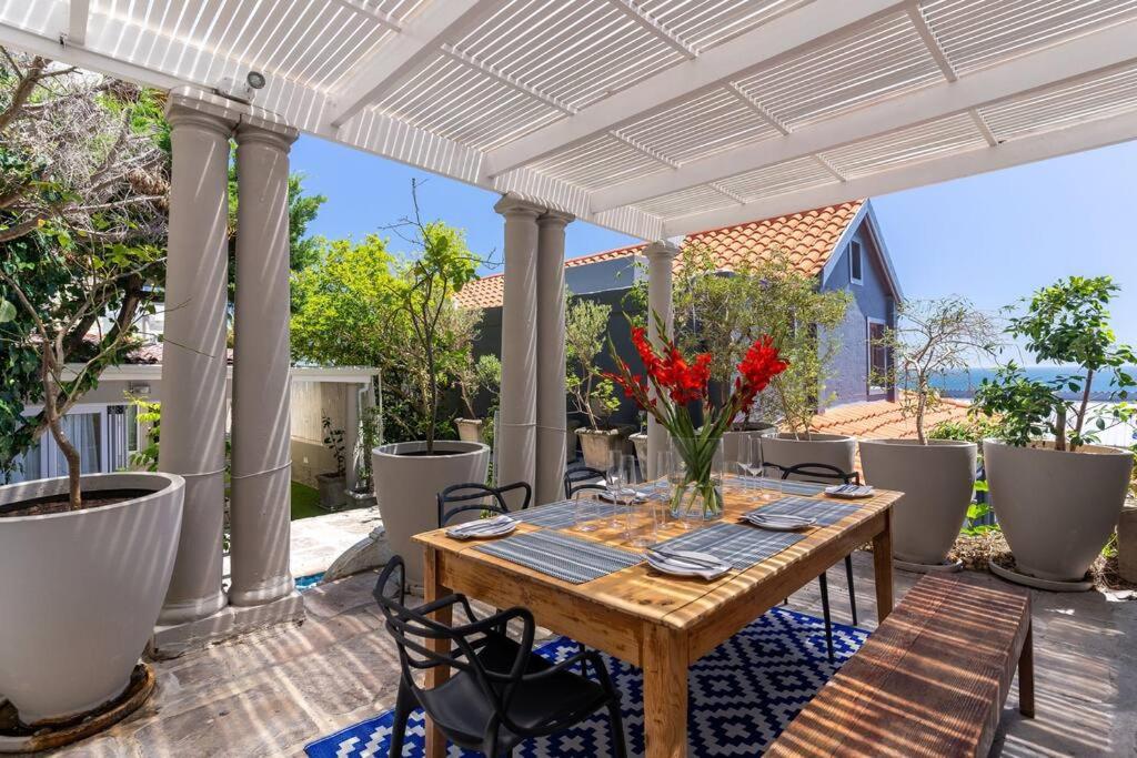 Clifton Garden Paradise
