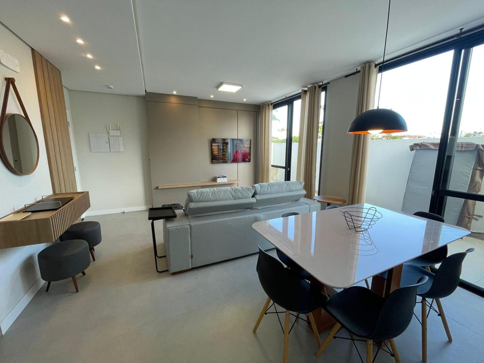 cód 141 - Apartamento térreo, com SPA