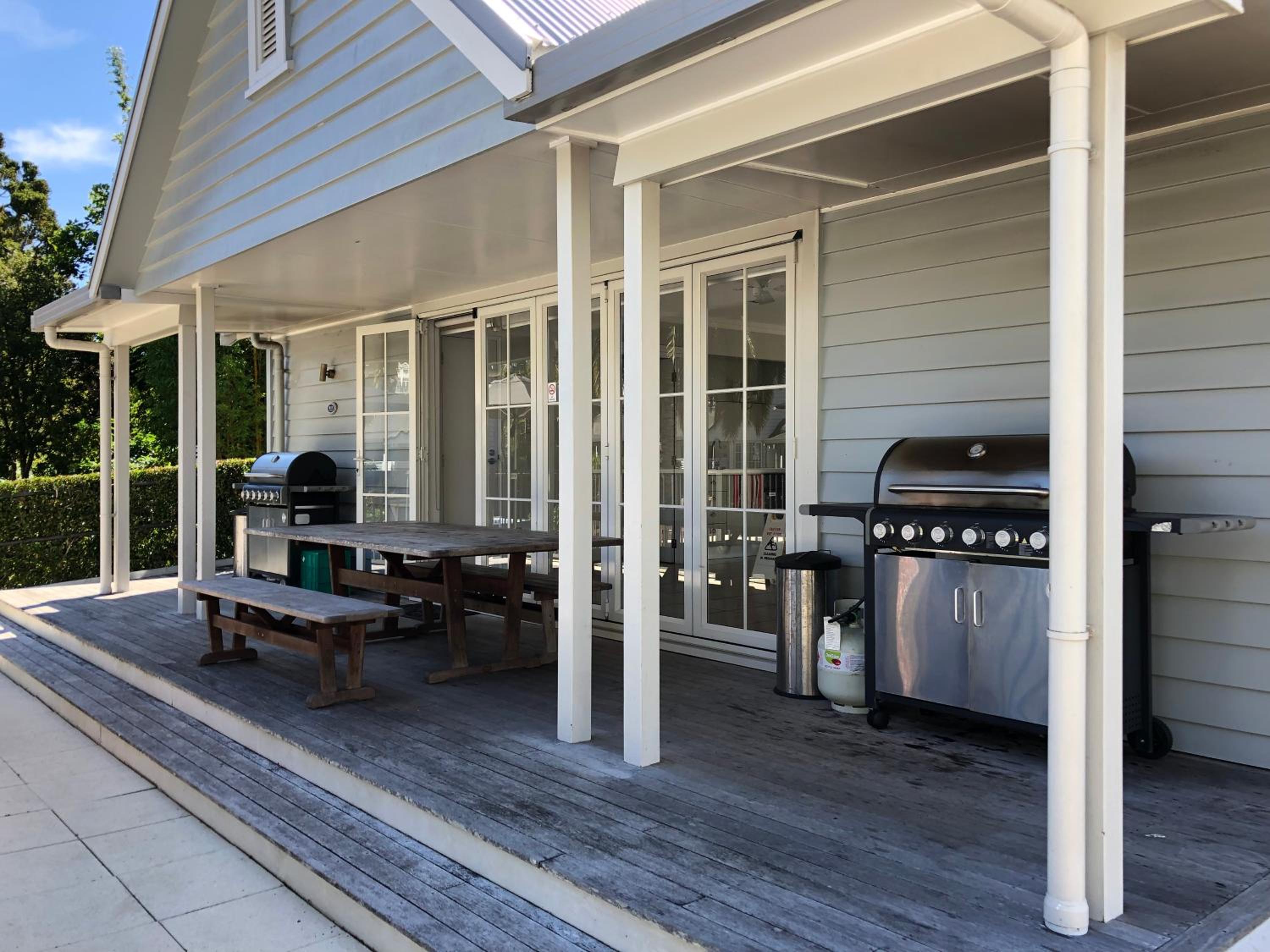 Mototui Cottage 2 or 3 Bedroom - Russell Cottages