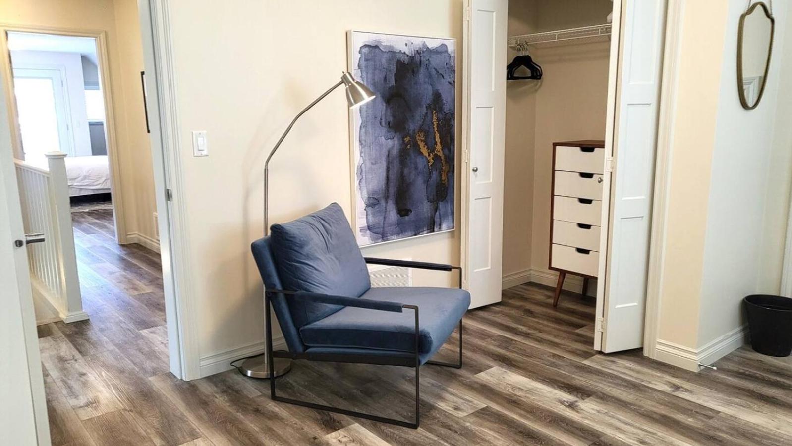 Large Modern Home At The Cottages #54