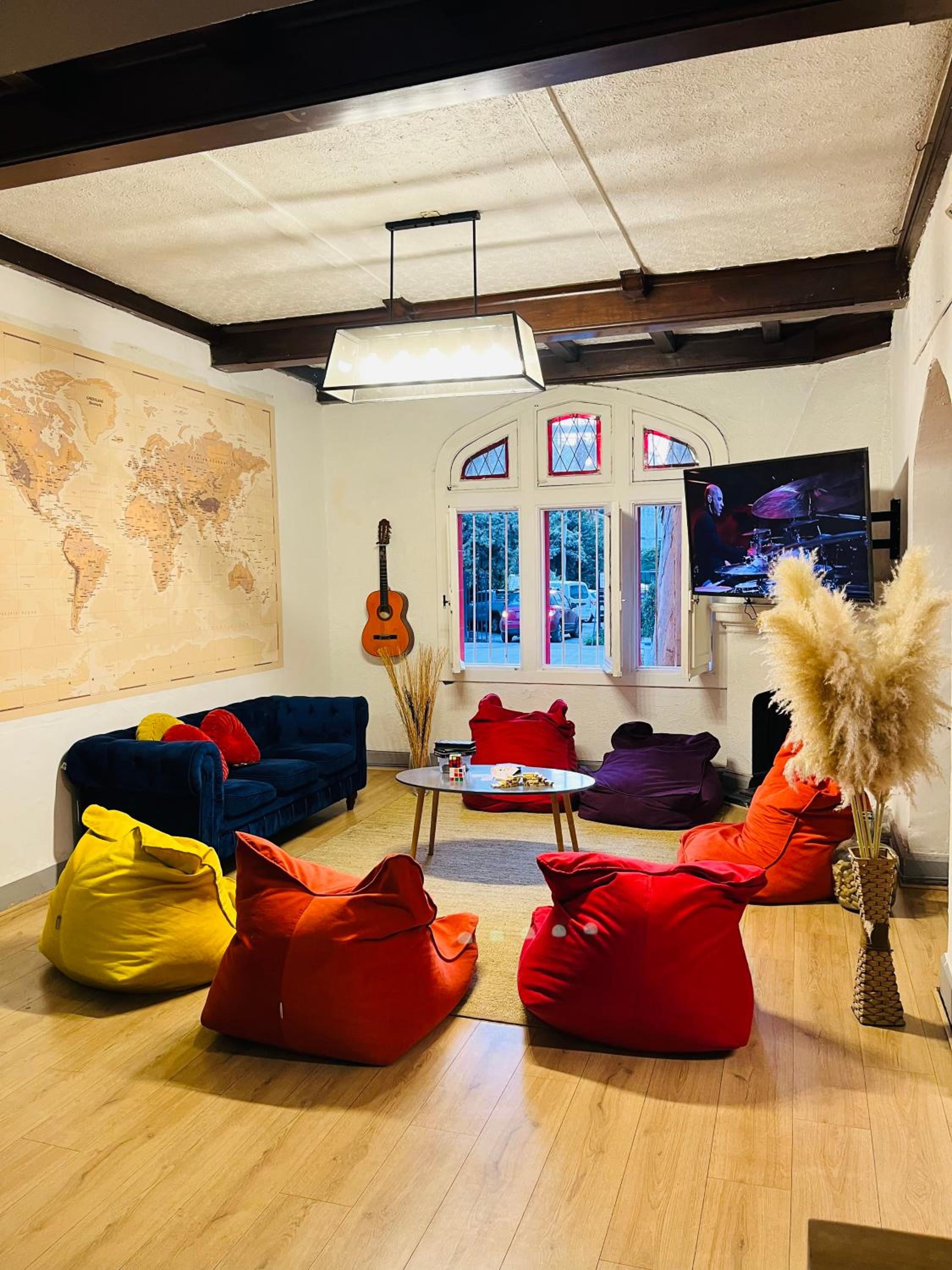 lounge