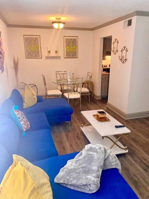 Birmingham Vacations - House of Peace - Property Image 5