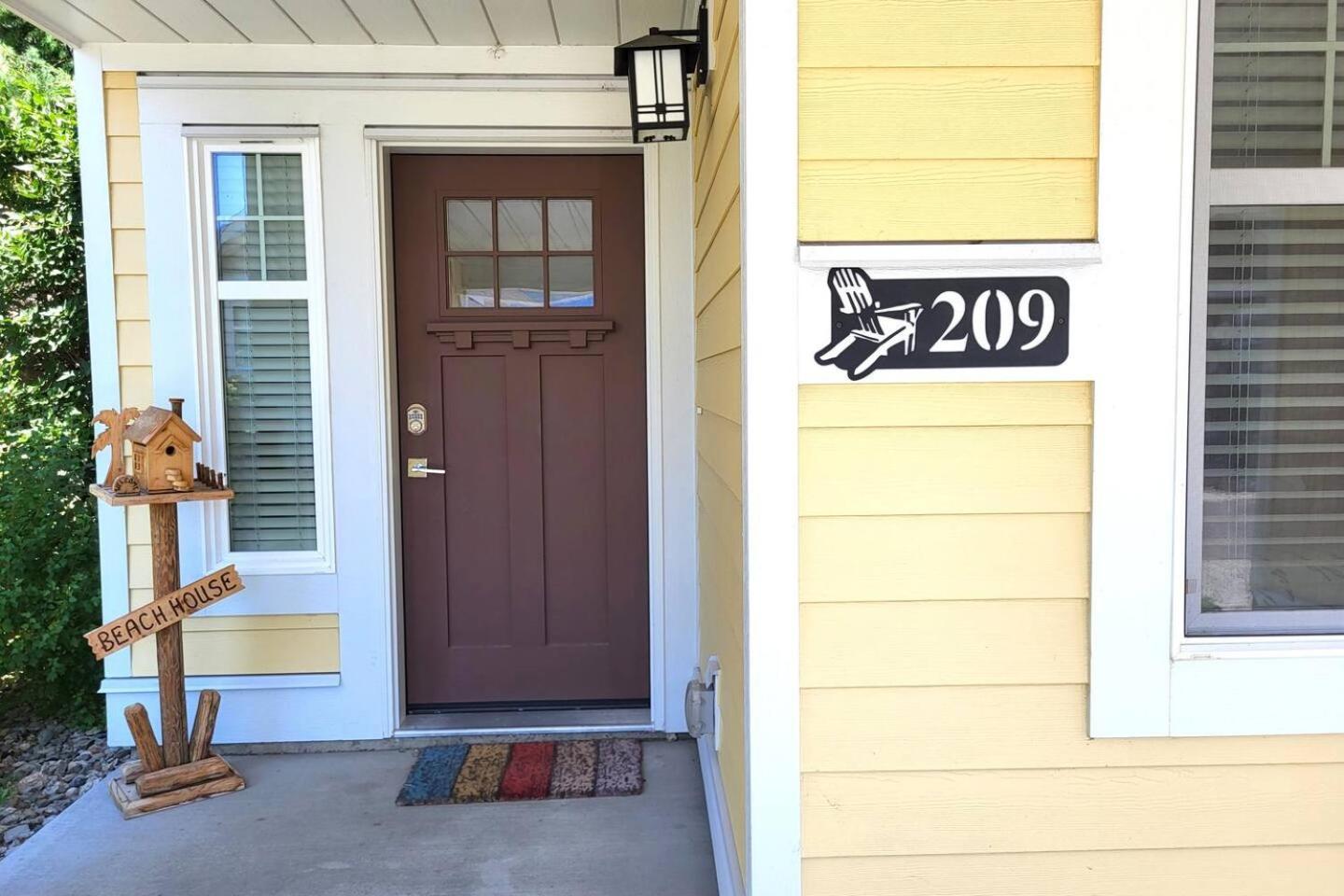 Sandy Feet Retreat - View Cottage #209