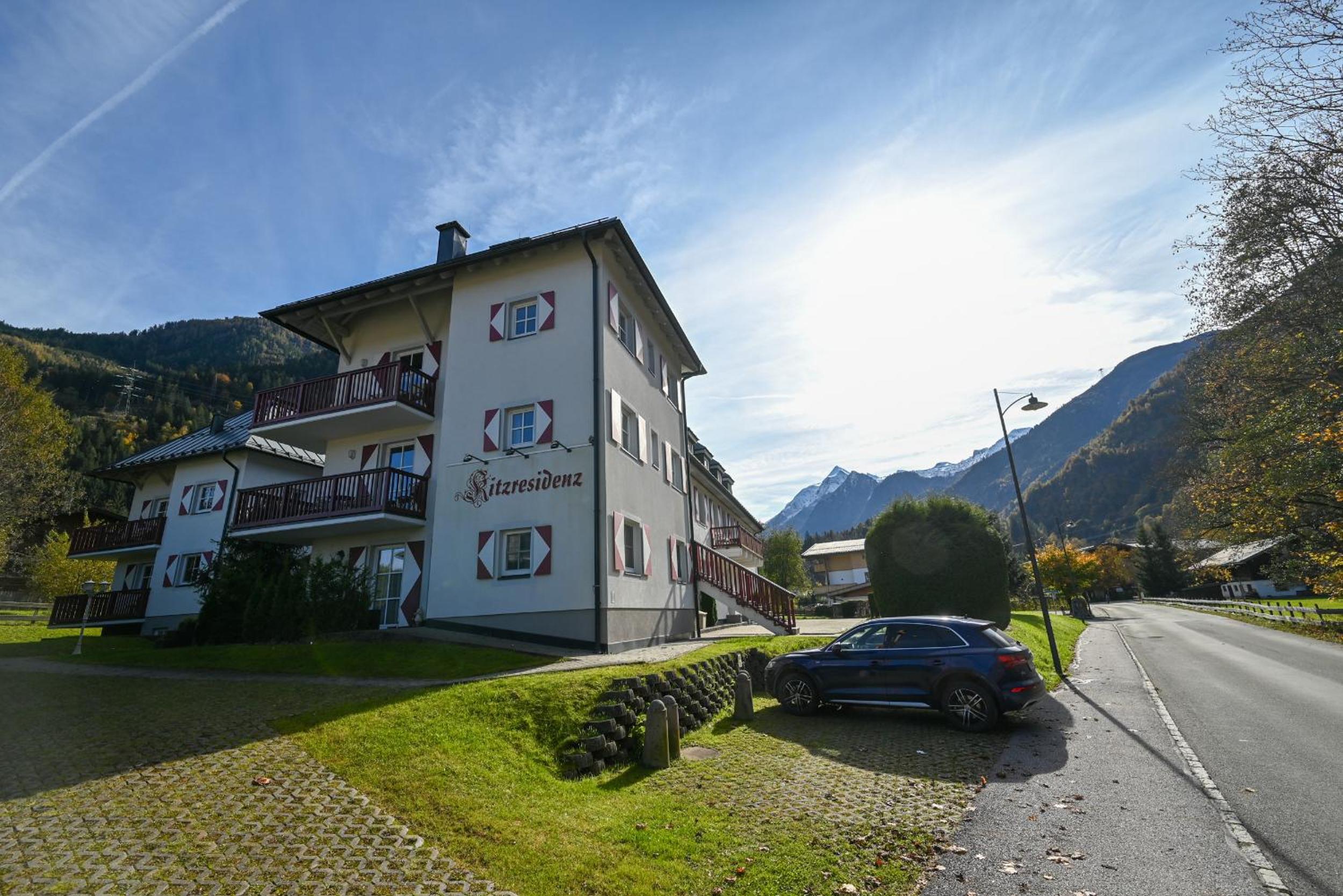 Kitz Residenz Twelve by All in One Apartments