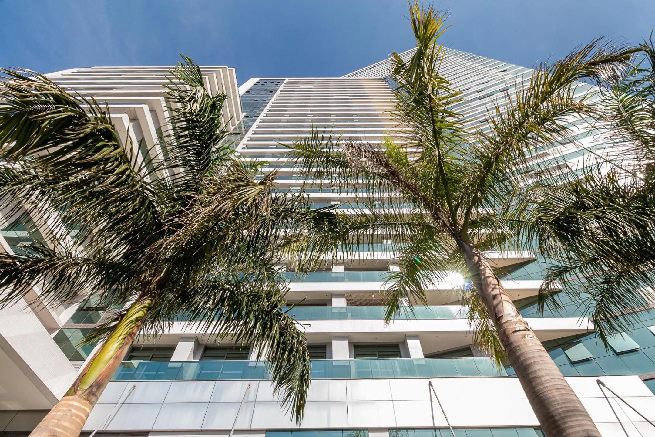 Apartamento 1 Quarto Lindíssimo, Garagem - SEV2402