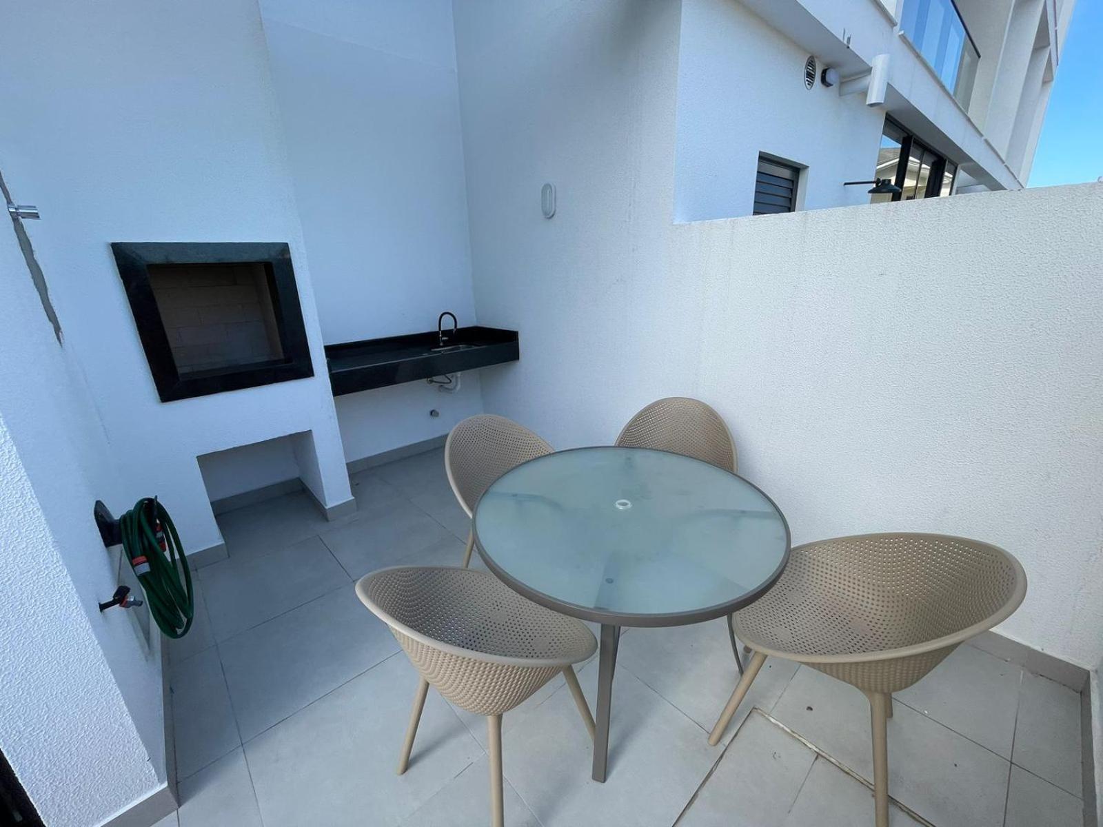 cód 141 - Apartamento térreo, com SPA