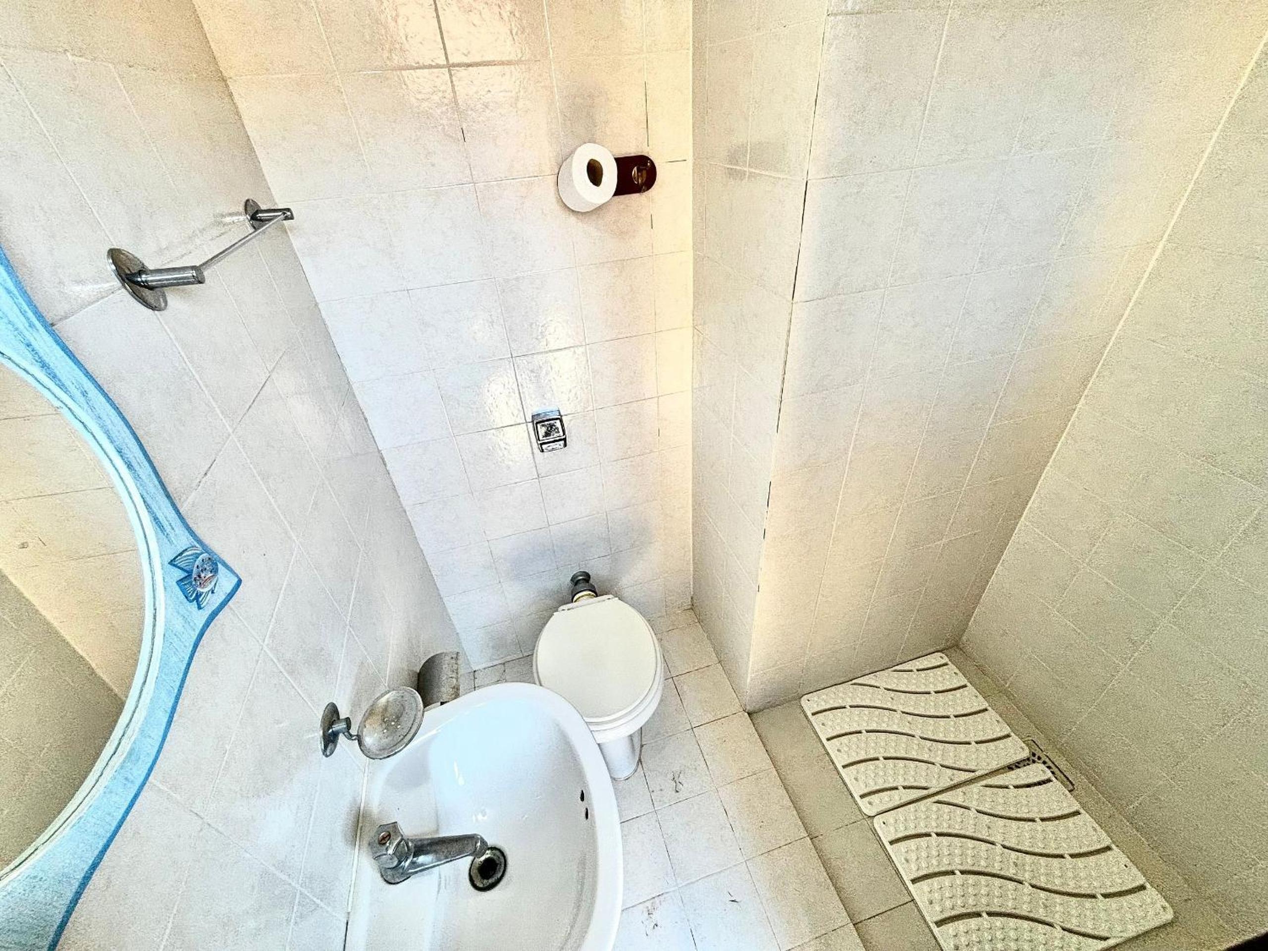 Casa em condomínio Luxuoso de Angra dos Reis que comporta até 8 pessoas.