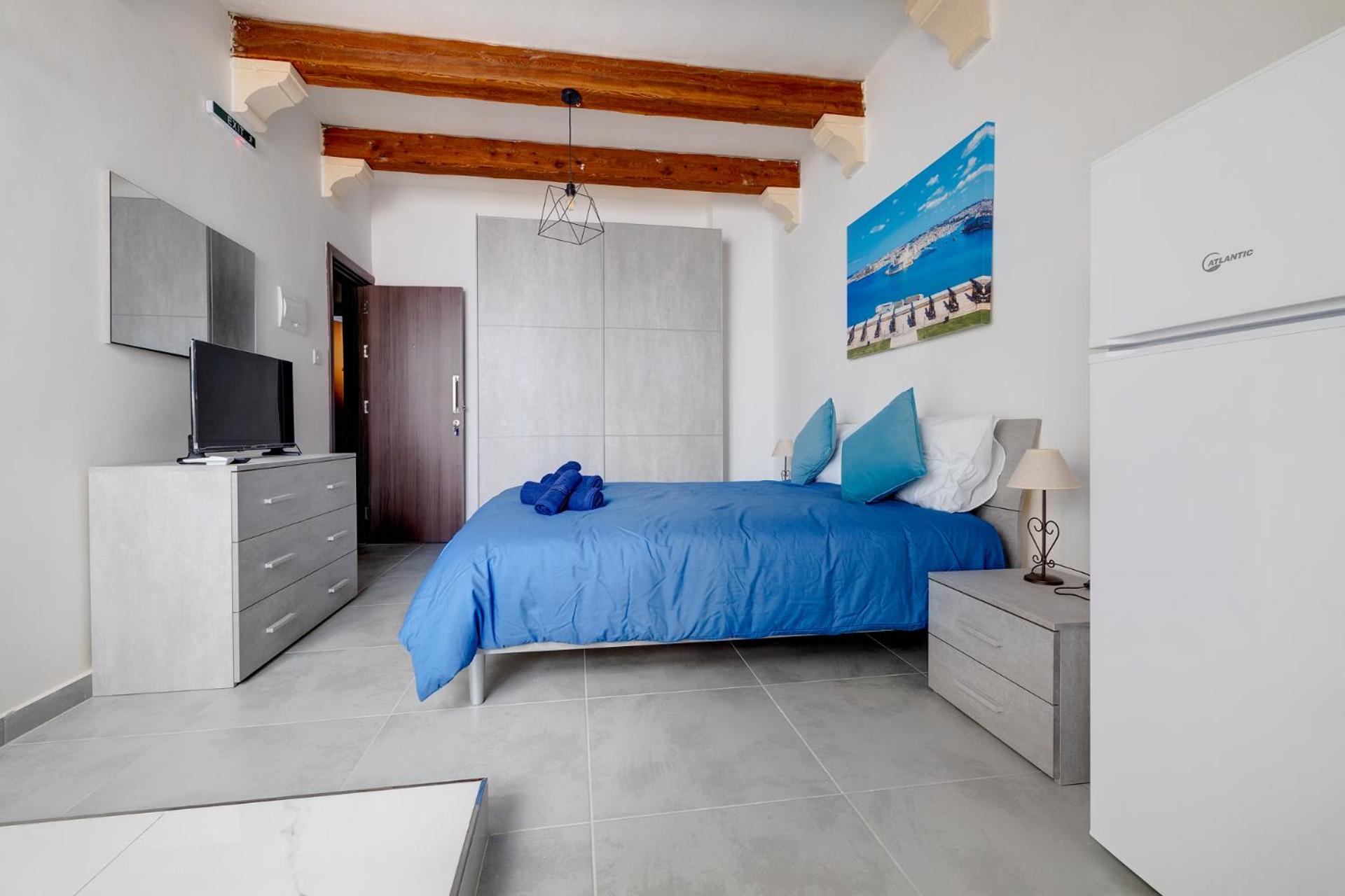 Charming Studio close to the Promenade photo 2