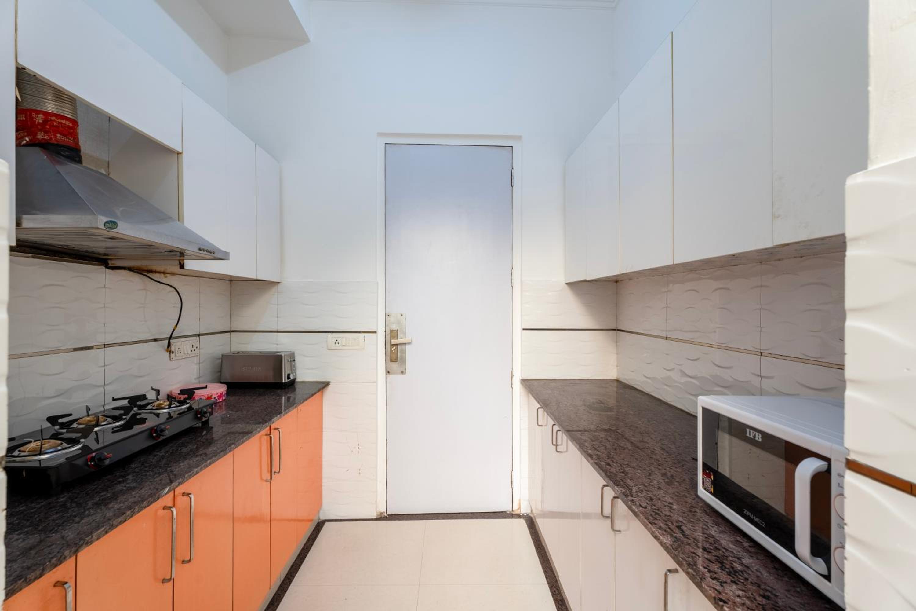 Serviced Apartments Near Medanta Hospital Medicity By The Lodgers view 5