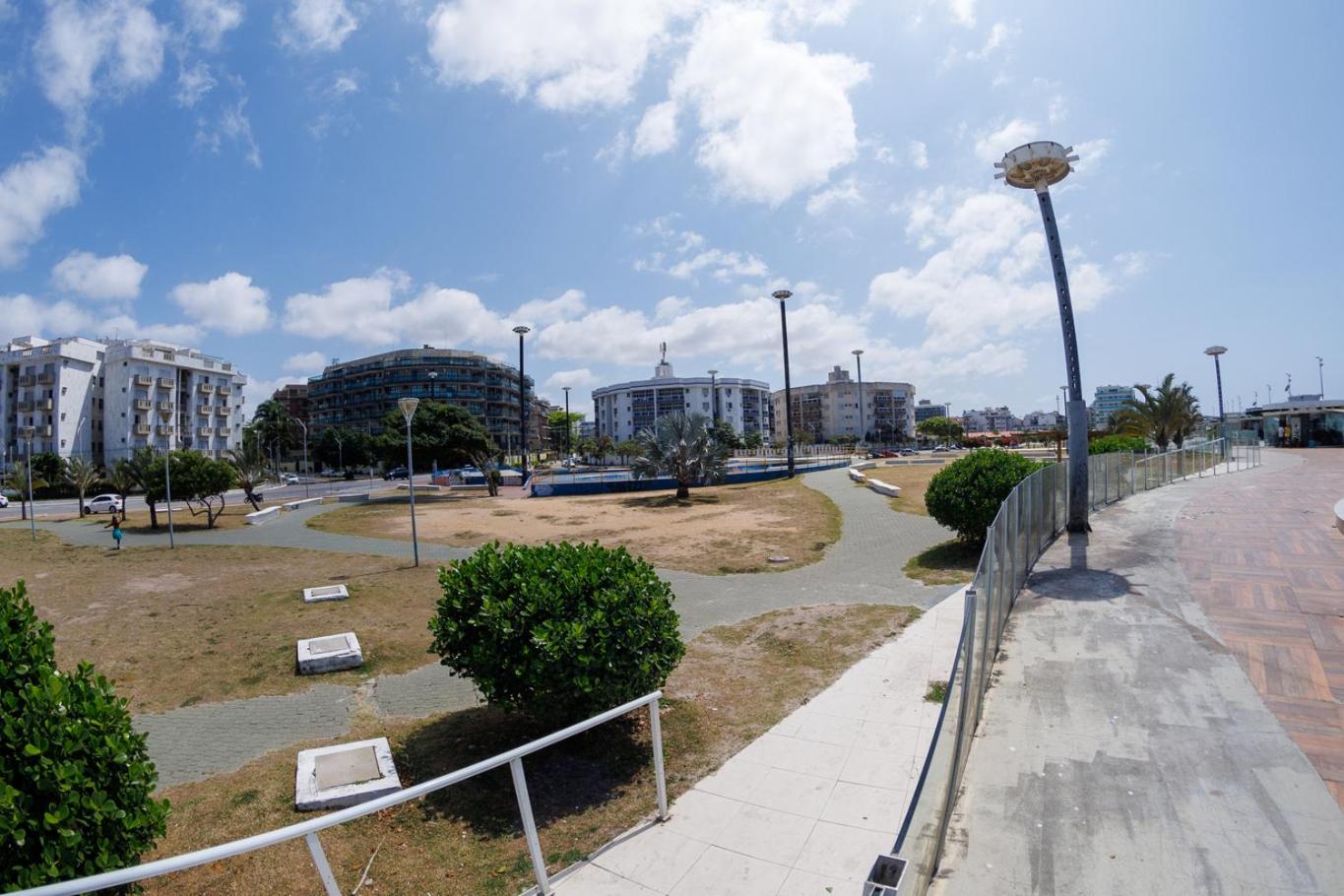 Apto c WiFi e churrasqueira 150m da Praia do Forte