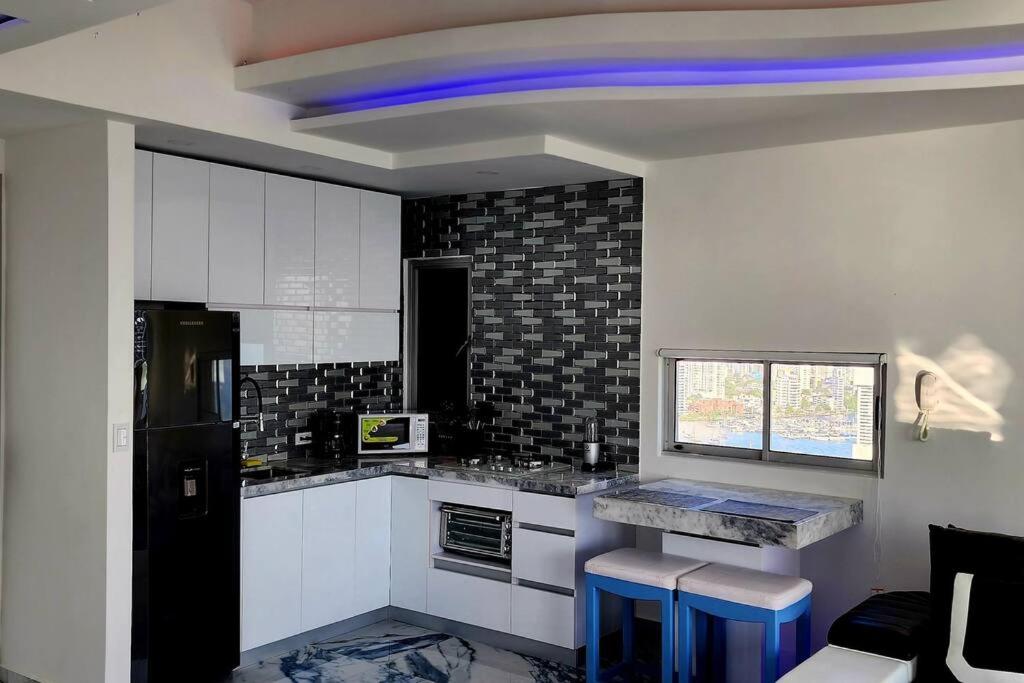 The YinYang Suite-Guest Friendly Adults Only