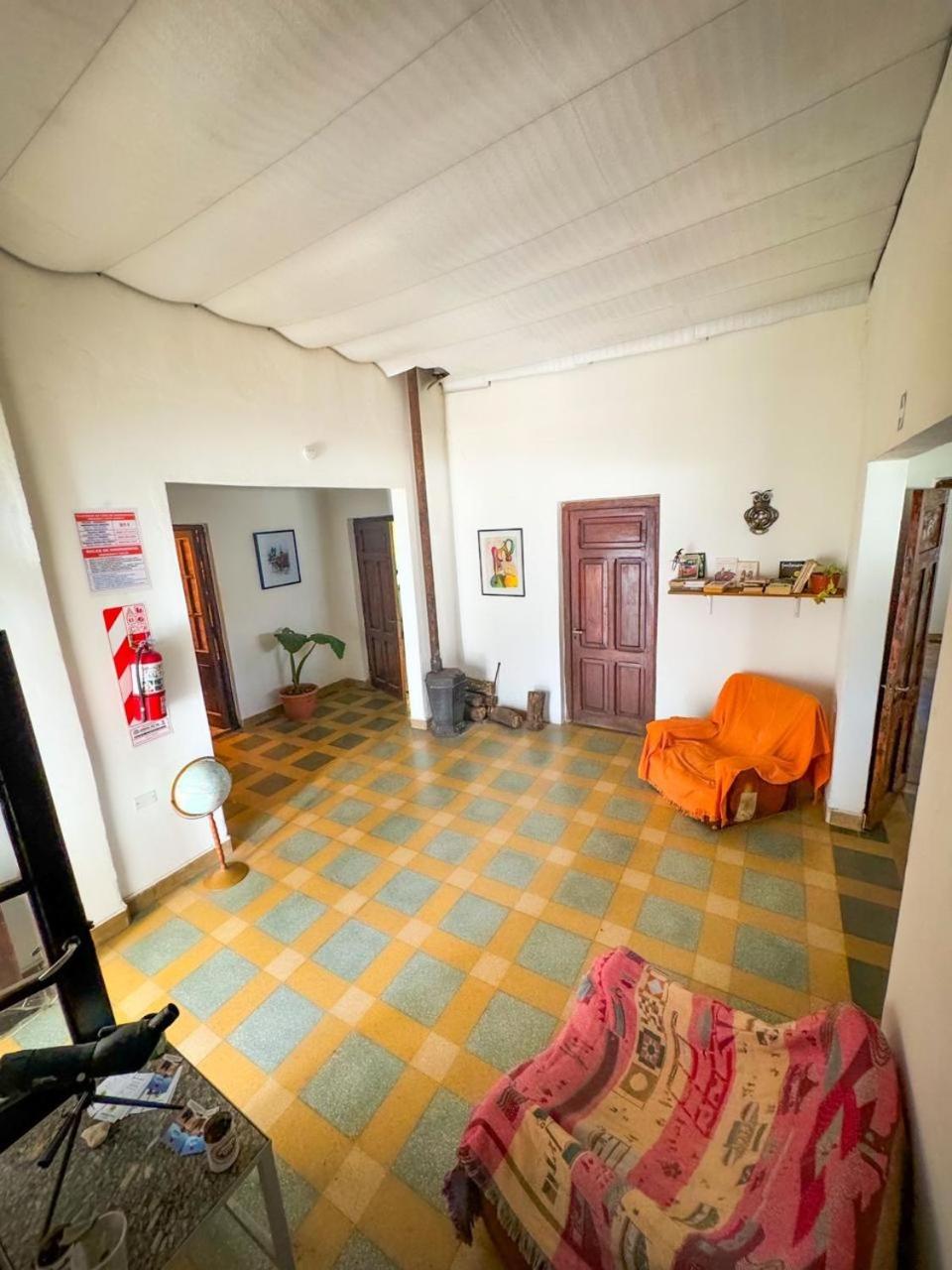 Casa Nuestra Hostal