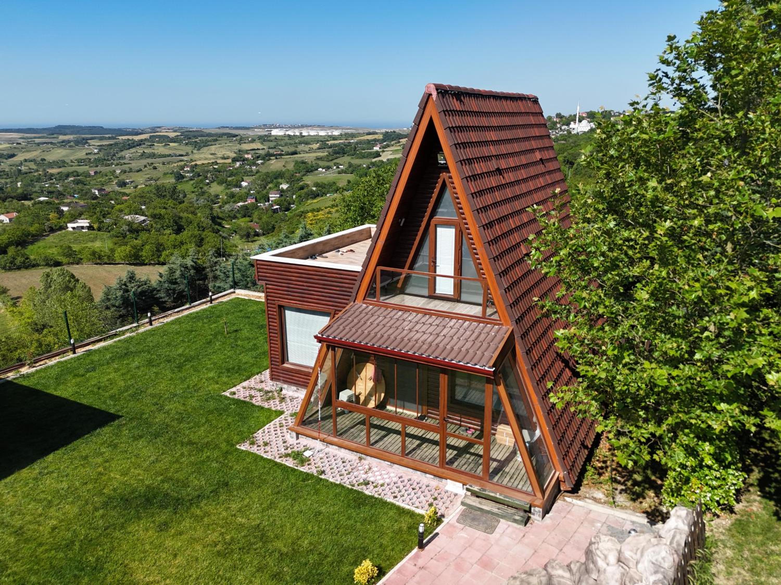 Terrace Bungalov