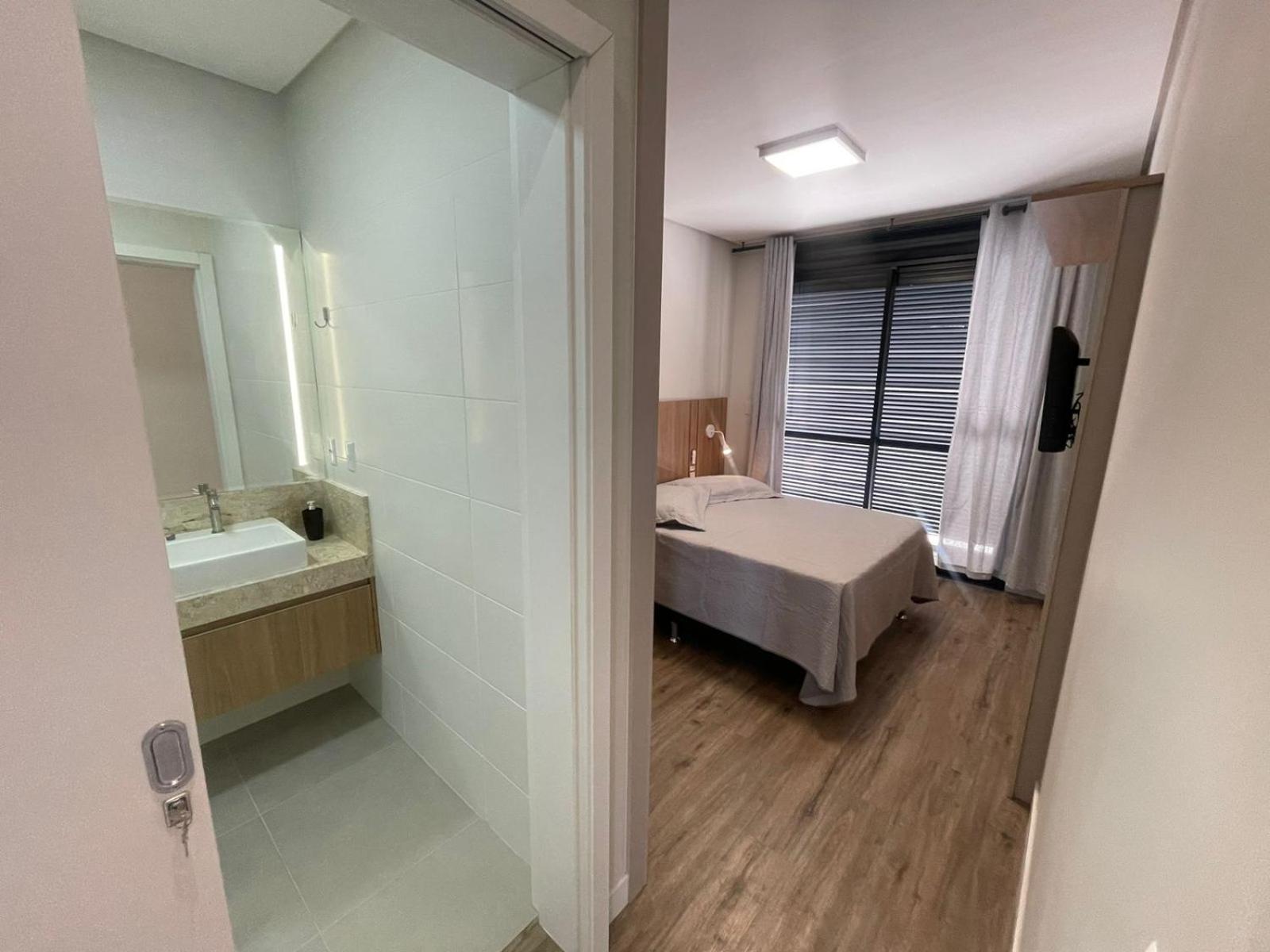 cód 141 - Apartamento térreo, com SPA