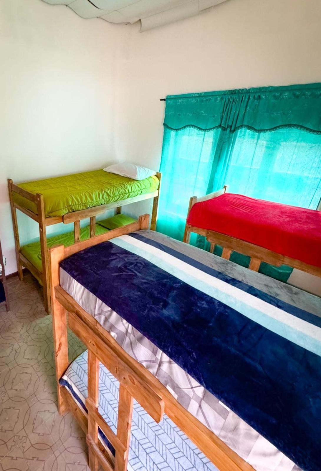 Casa Nuestra Hostal